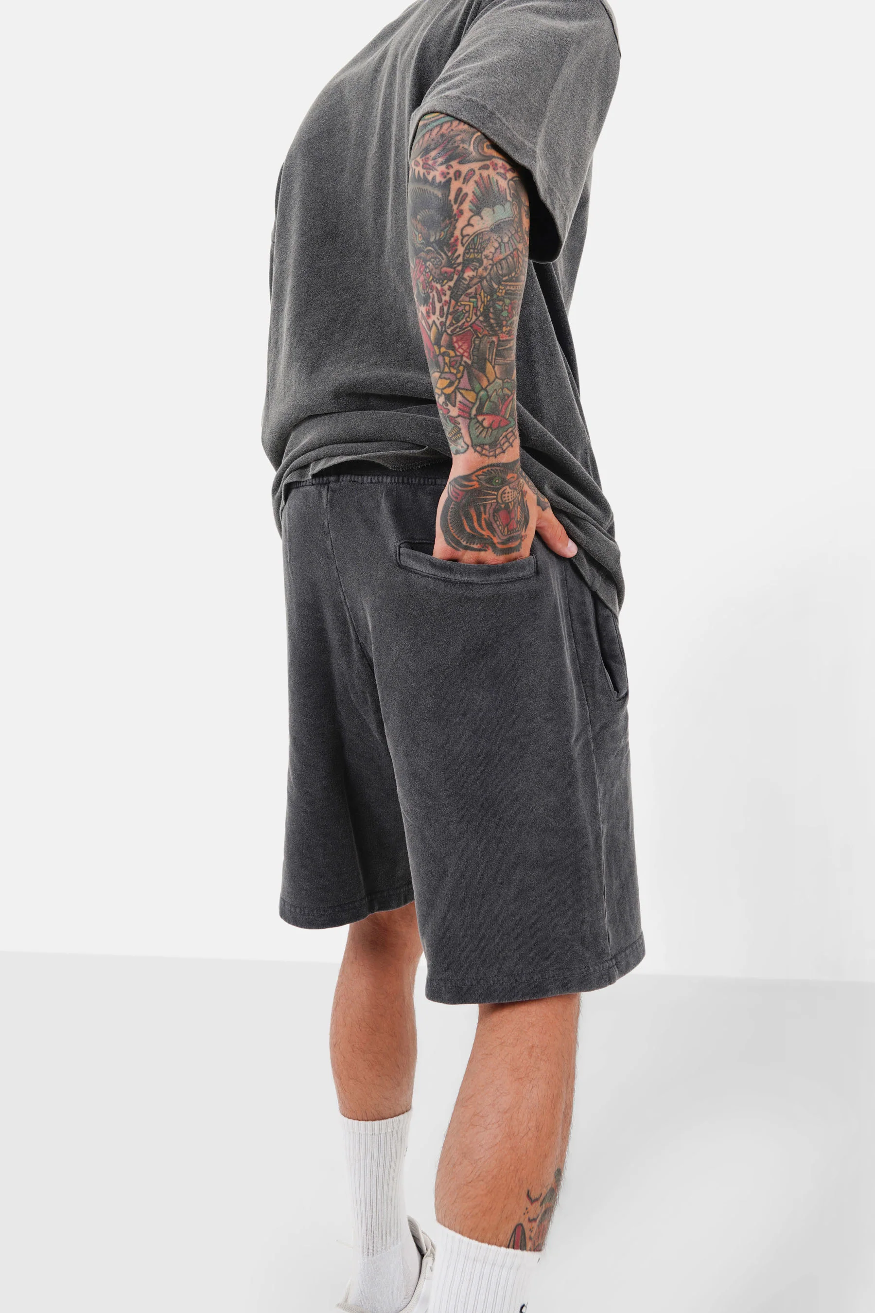 Short acid logo Noir - Image 5