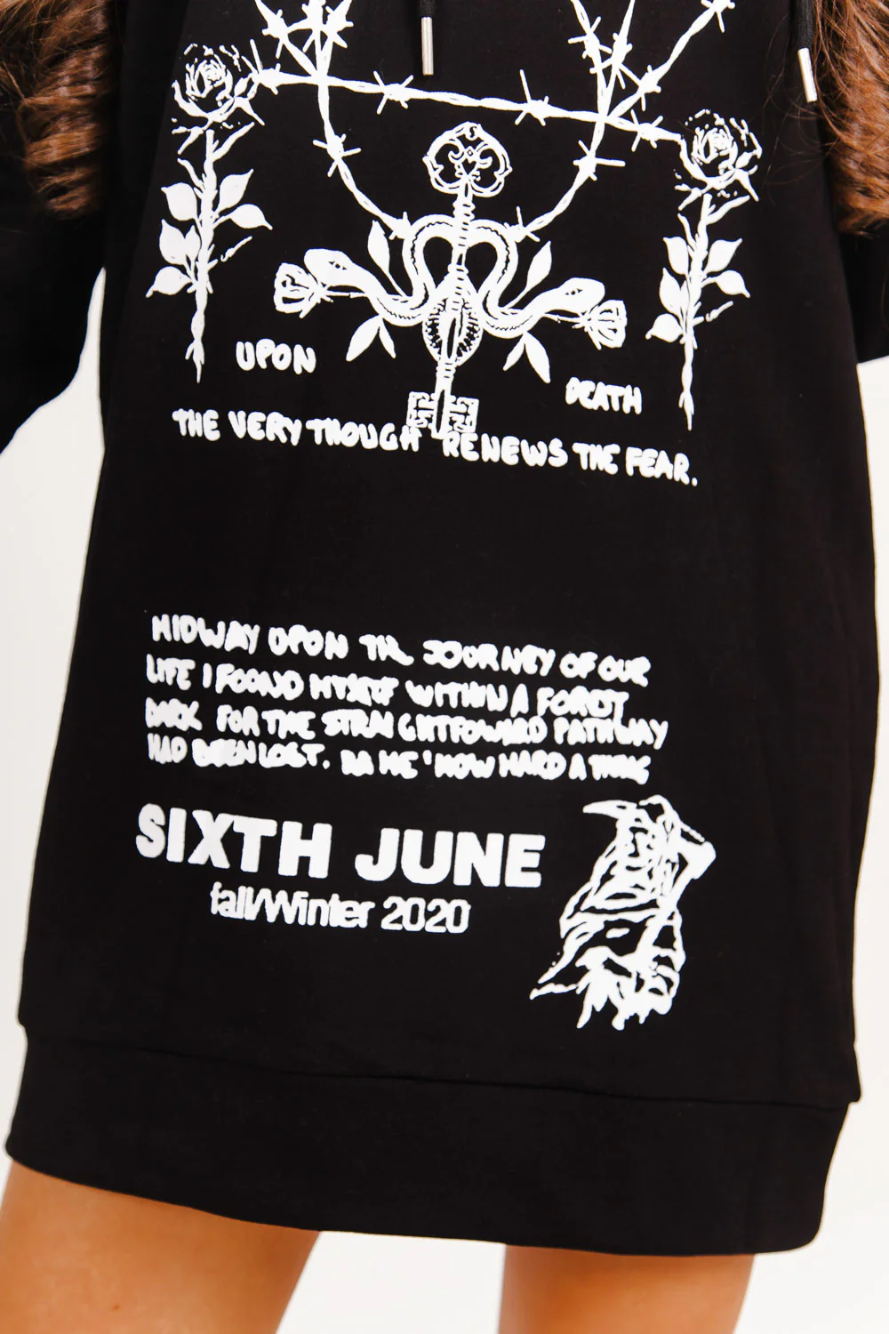 Robe sweat gothique roses coeur noir - Image 3