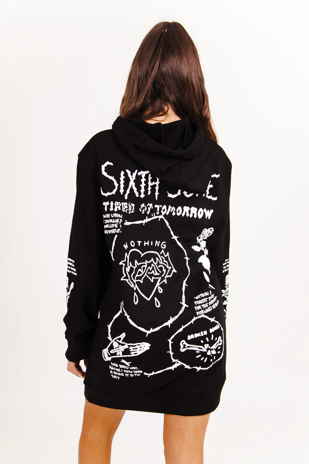 Robe sweat gothique roses coeur noir - Image 5
