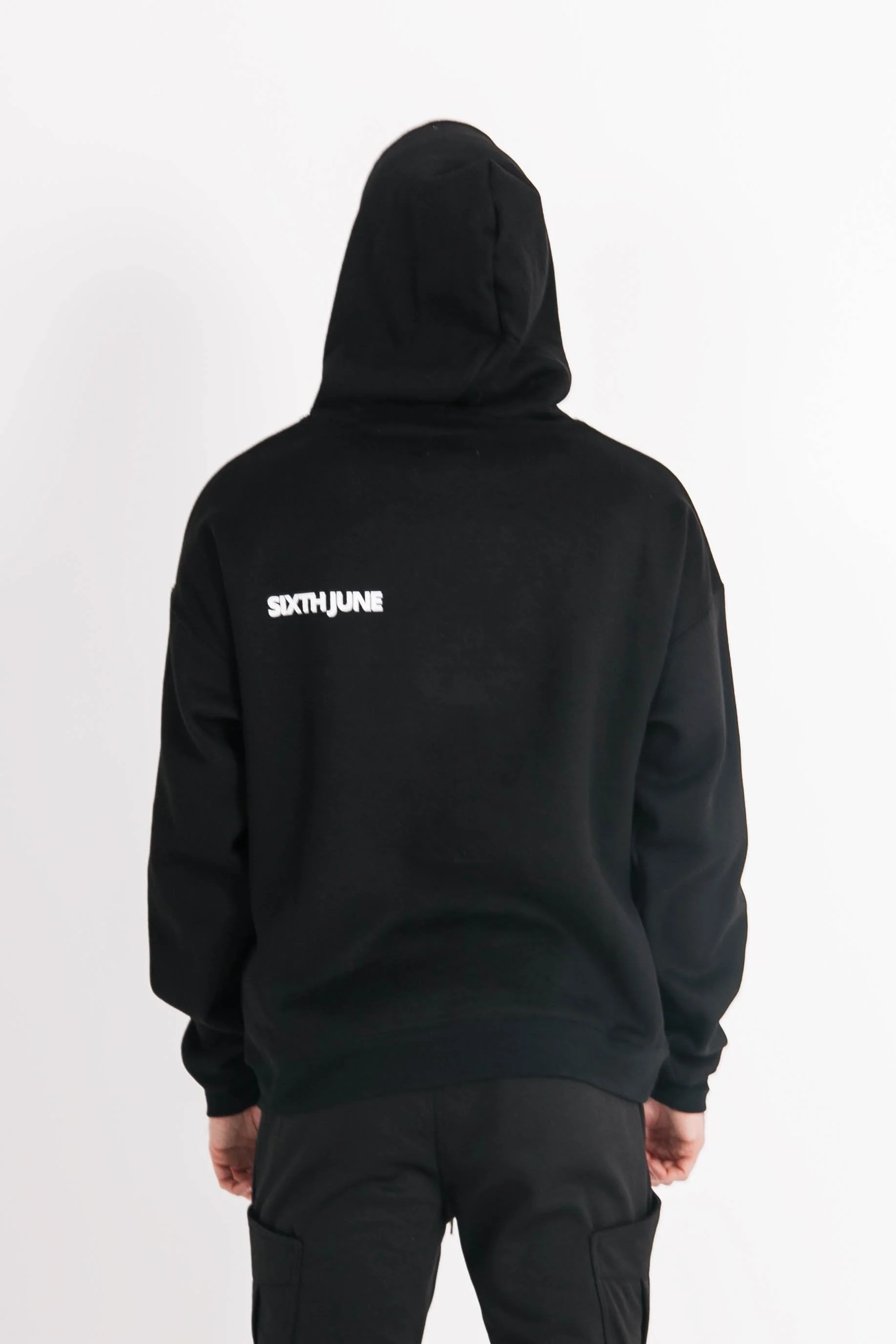 Sweat capuche oversize logo décalé Noir - Image 5