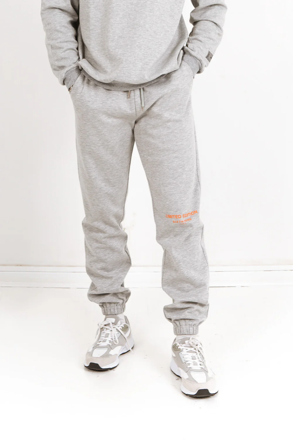 Jogging basique limited edition gris - Image 2