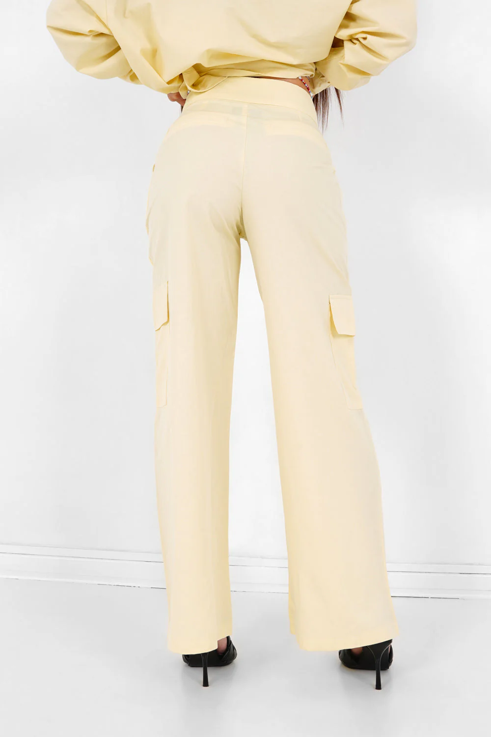 Pantalon jambes larges logo Jaune - Image 5