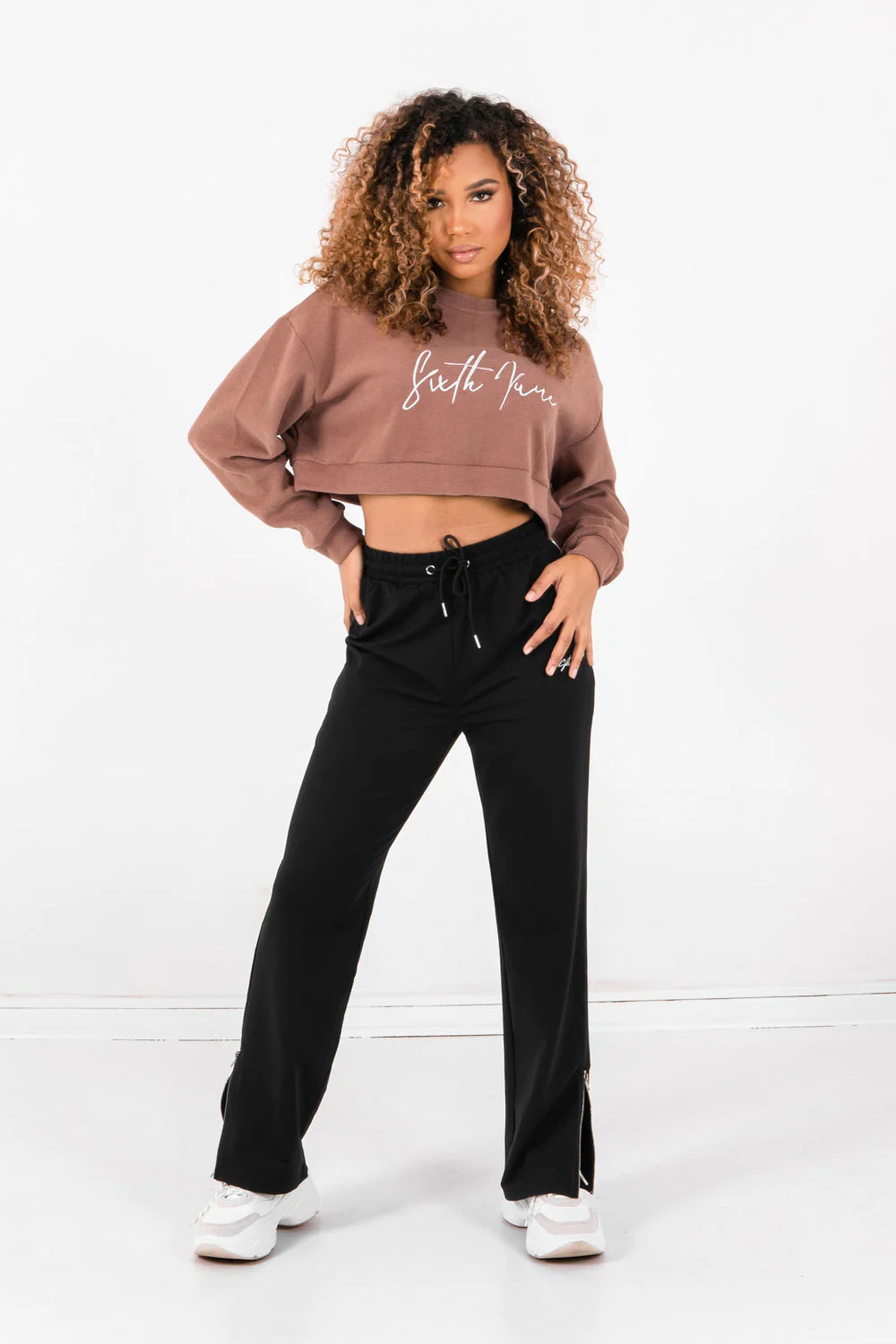 Sweatshirt signature molletonnée Beige foncé - Image 2