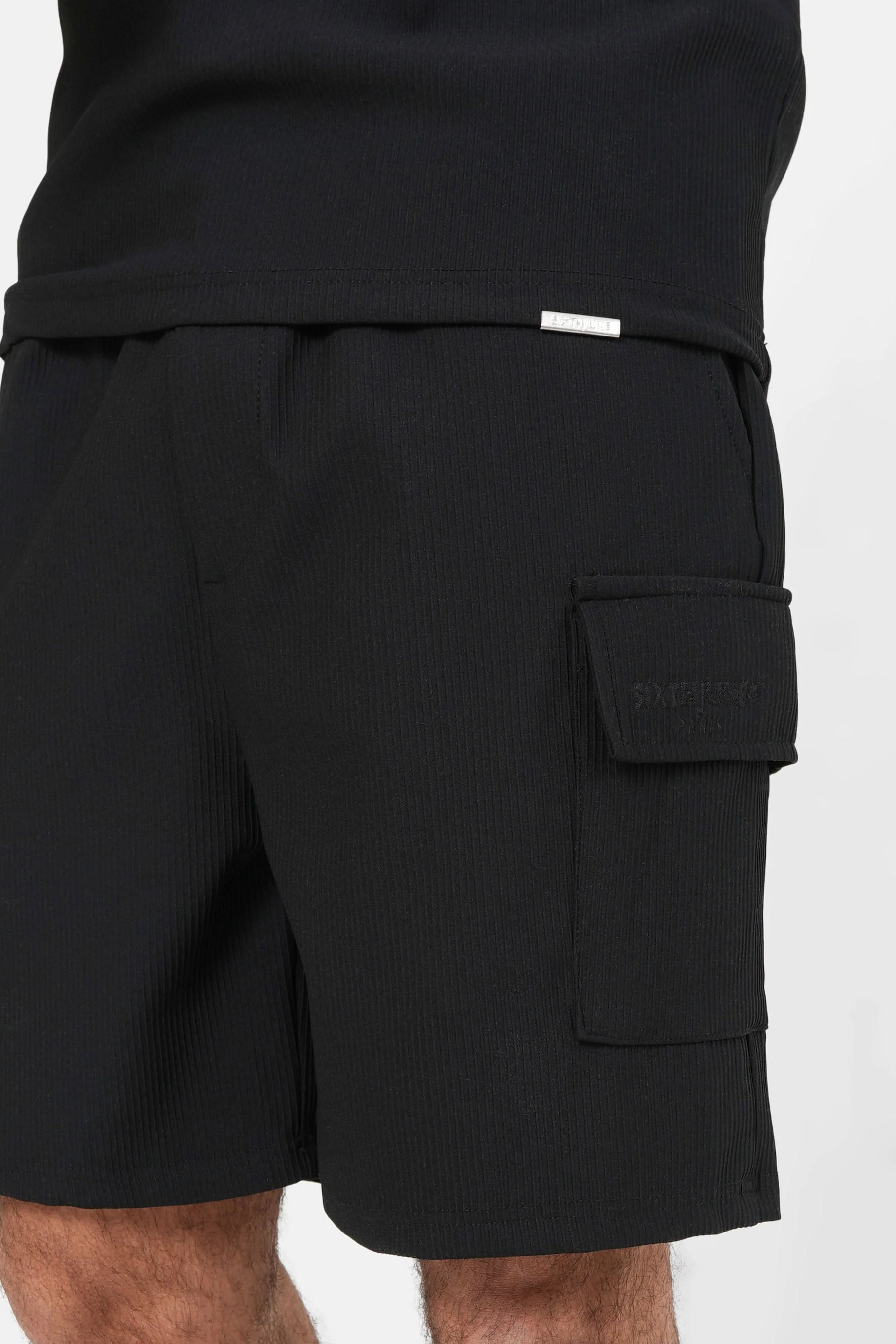 Short poches cargo plissé Noir - Image 3