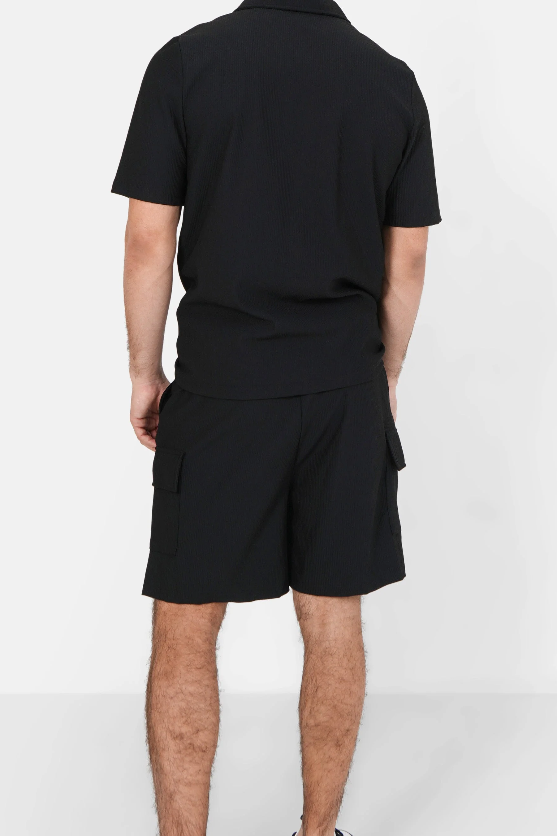 Short poches cargo plissé Noir - Image 5