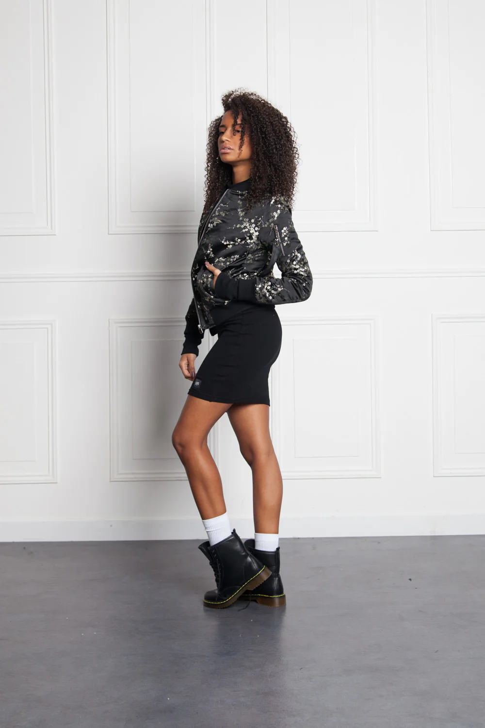 Bomber imprimé chinois fleurs Femme noir W2378CJA - Image 3