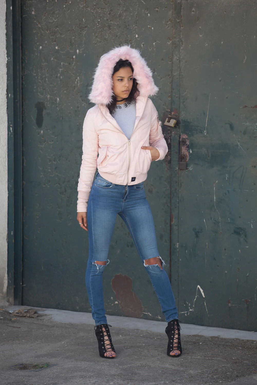 Bomber Femme capuche fourrure rose W2030CJA - Image 2