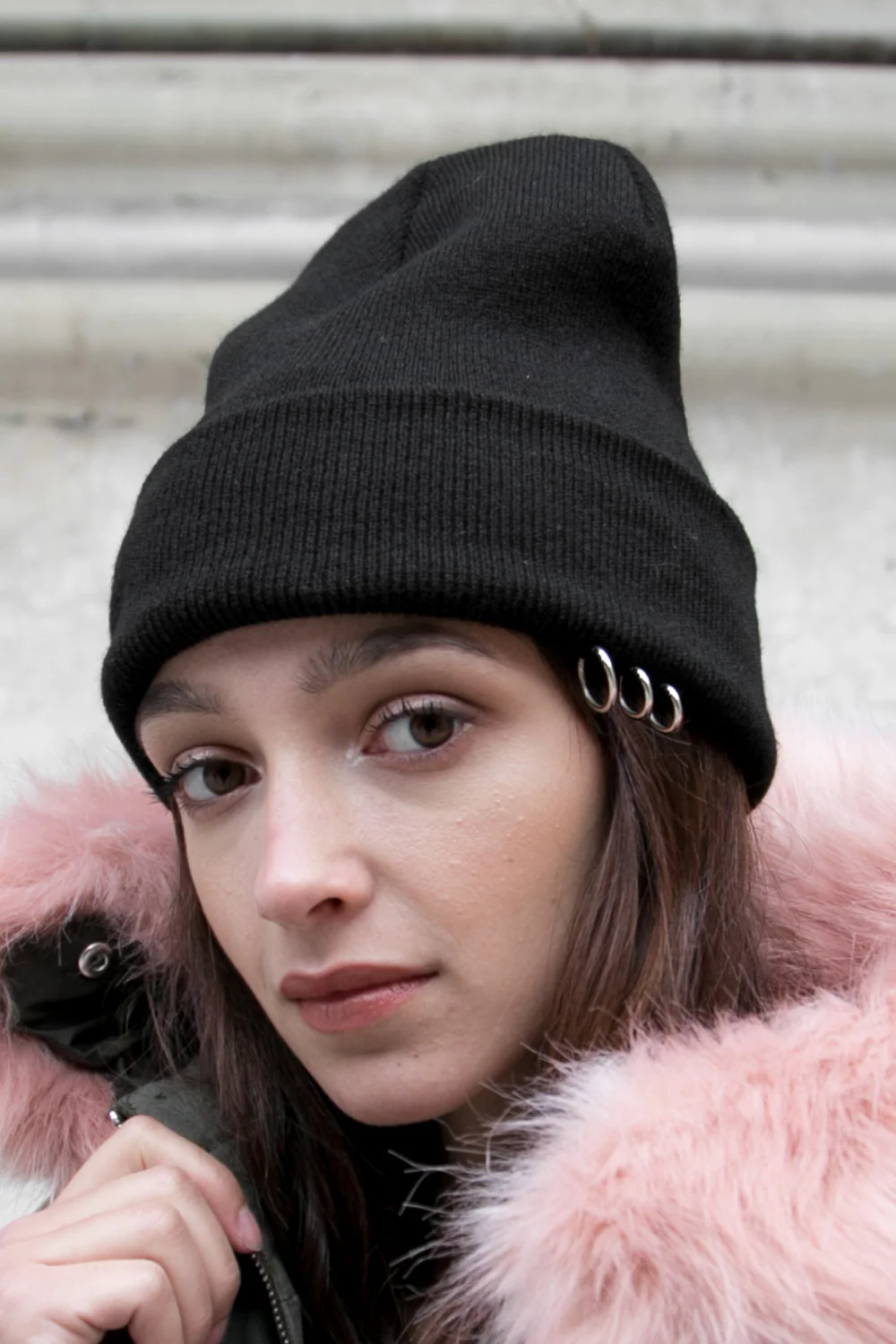 Bonnet boucles revers noir - Image 4