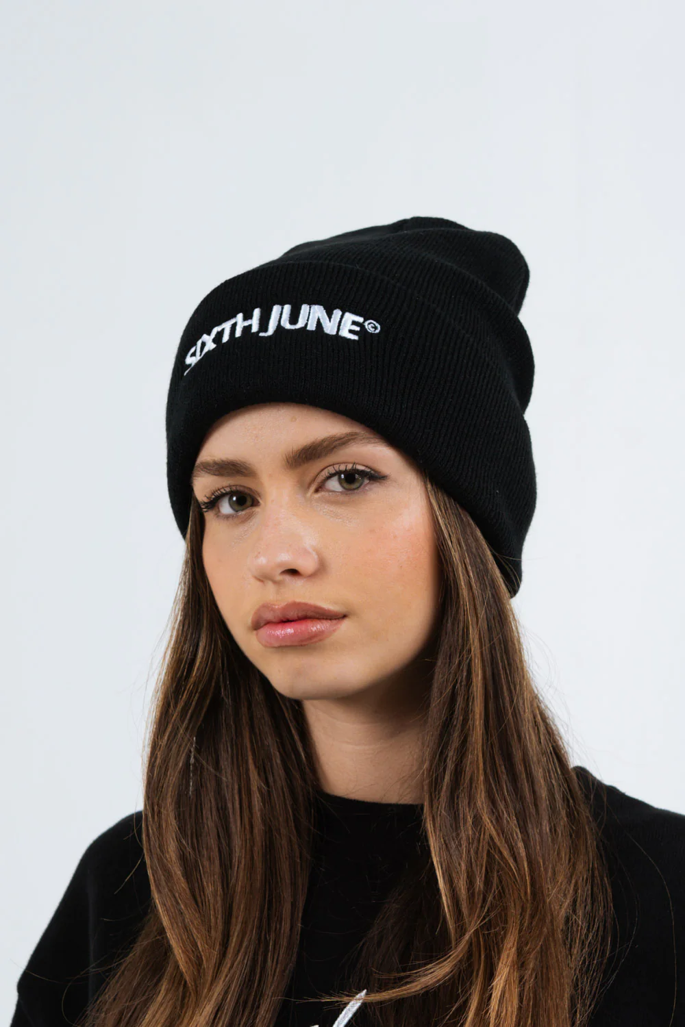 Bonnet mixte logo brodé noir - Image 6