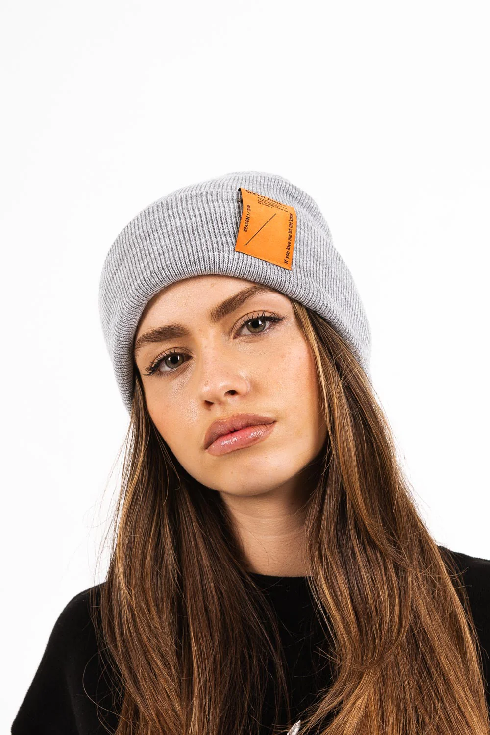 Bonnet unisexe maille patch Gris - Image 6