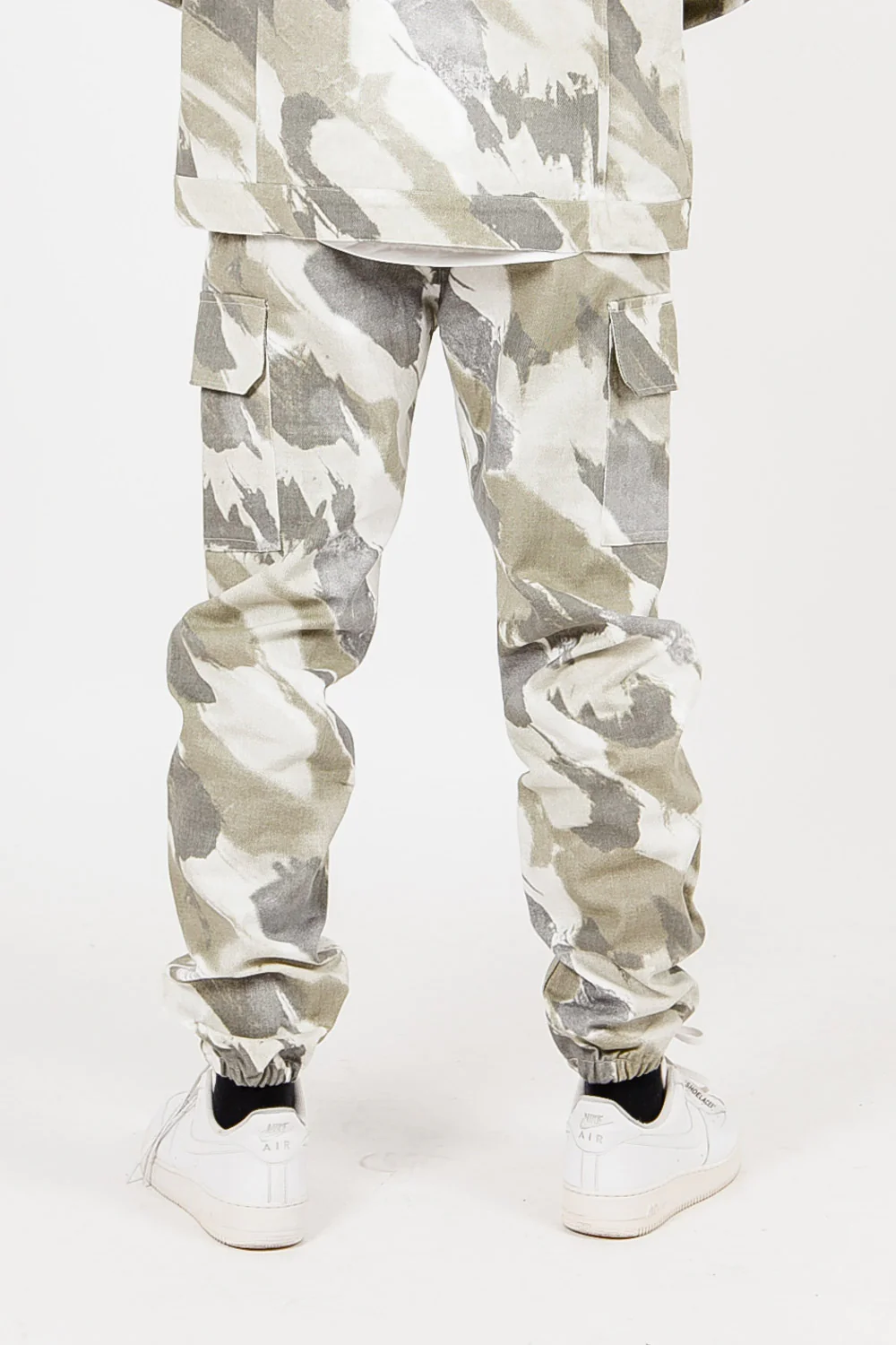 Pantalon camouflage cargo vert - Image 5