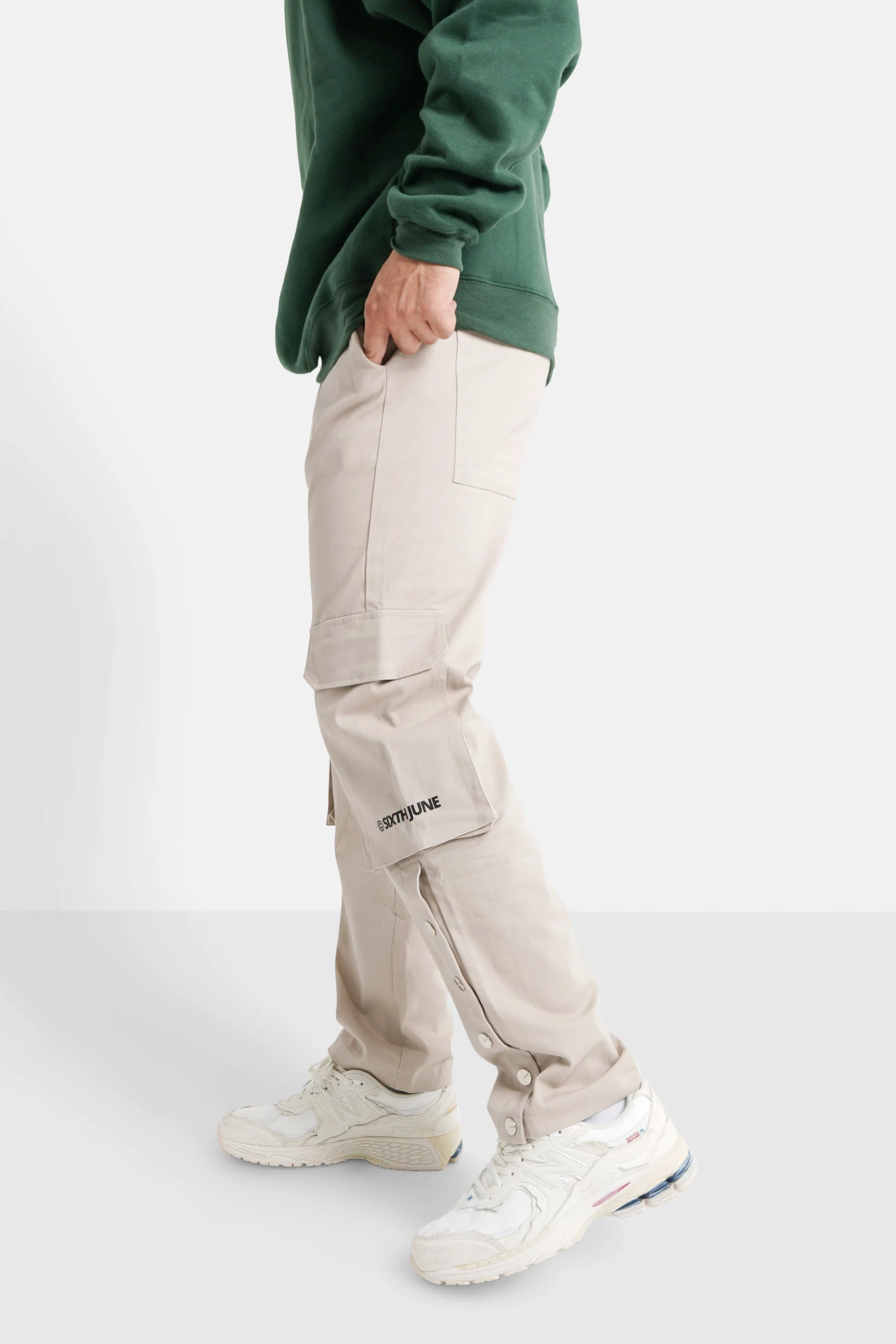 Pantalon cargo boutons chevilles Beige - Image 4