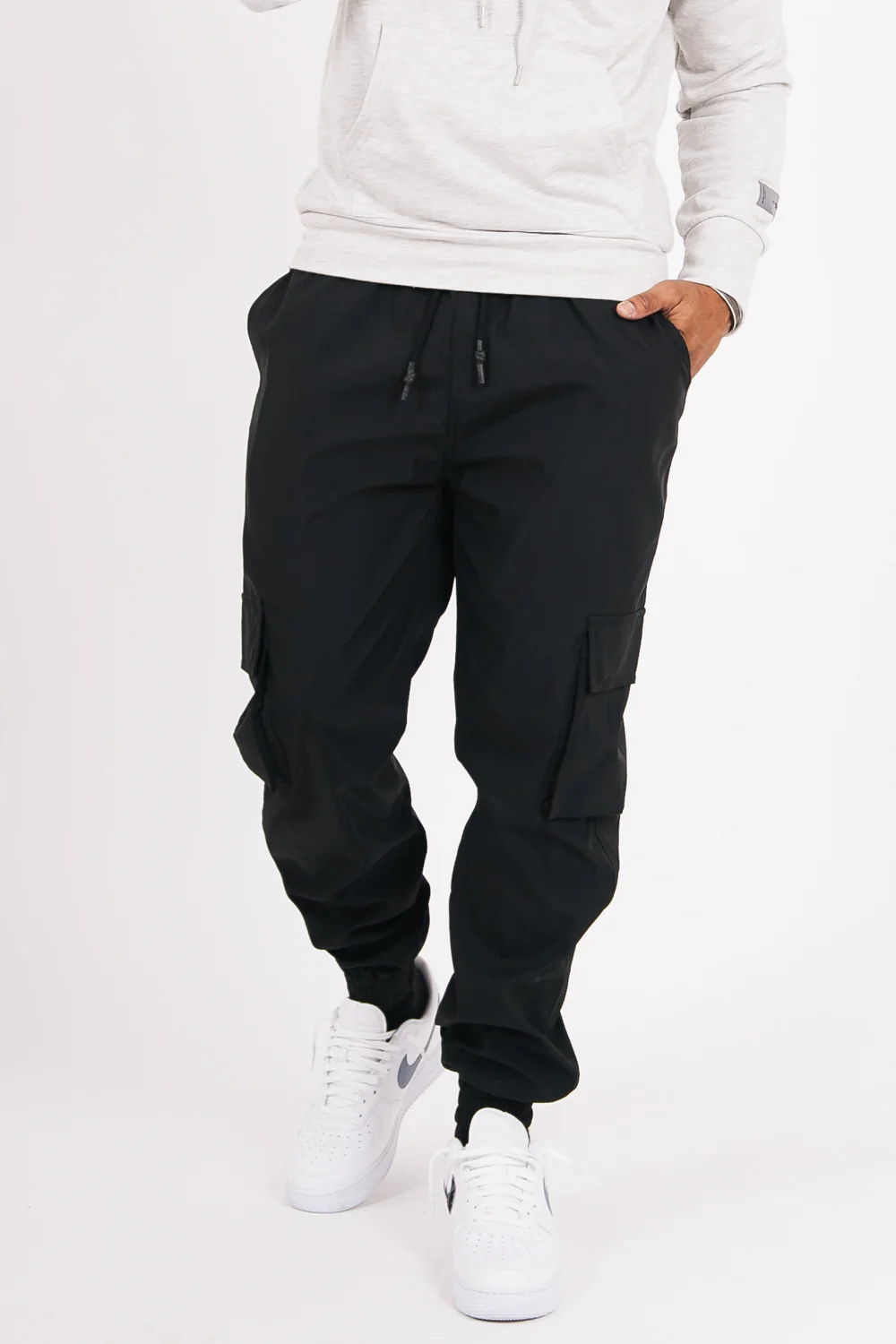 Pantalon jogging fluide noir - Image 2