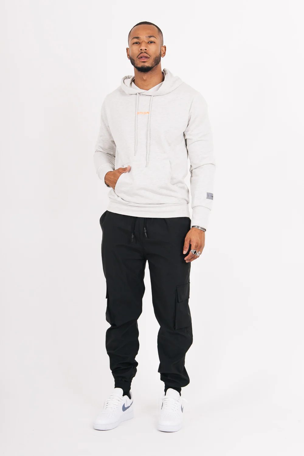 Pantalon jogging fluide noir - Image 5