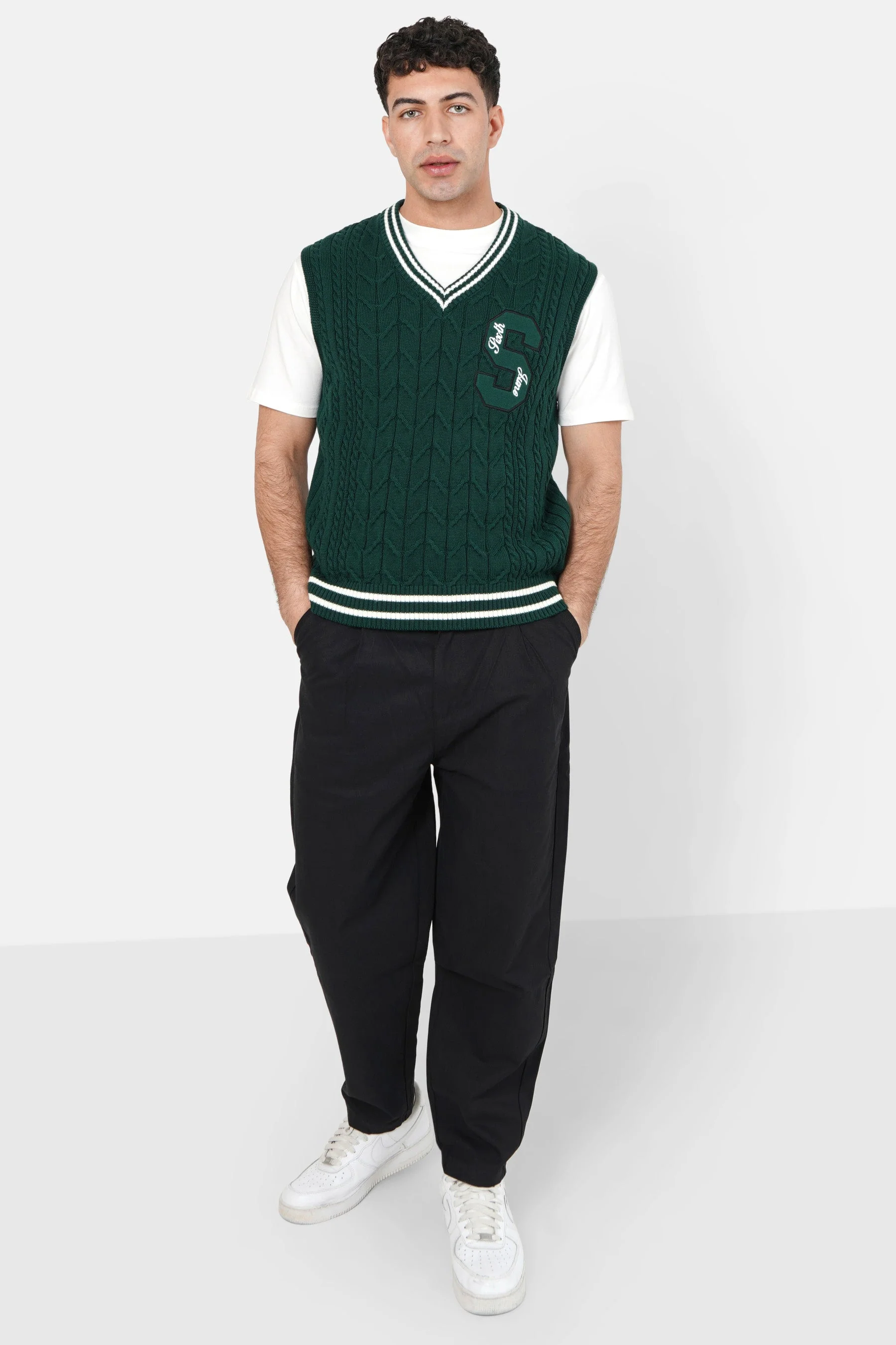 Pantalon uni carrot Noir - Image 2