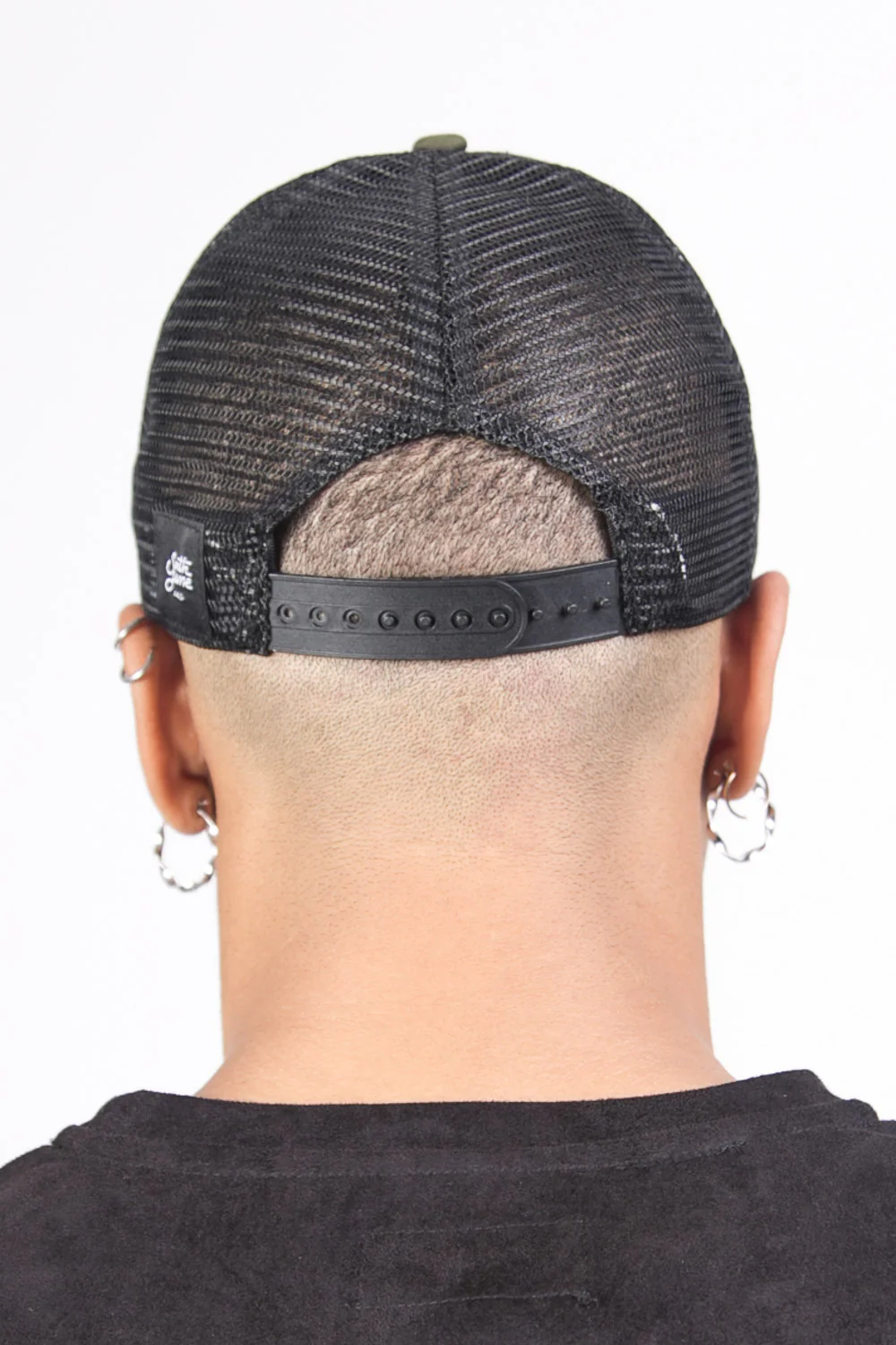 Casquette brodée signature rouge - Image 5