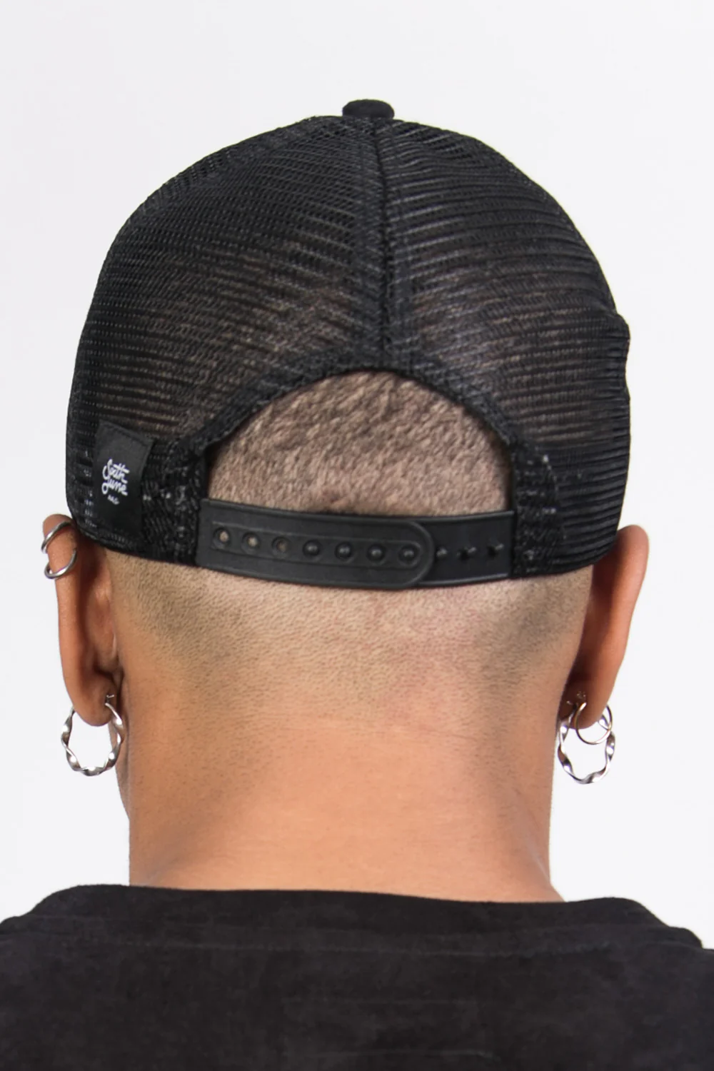 Casquette suédine brodée noir - Image 5