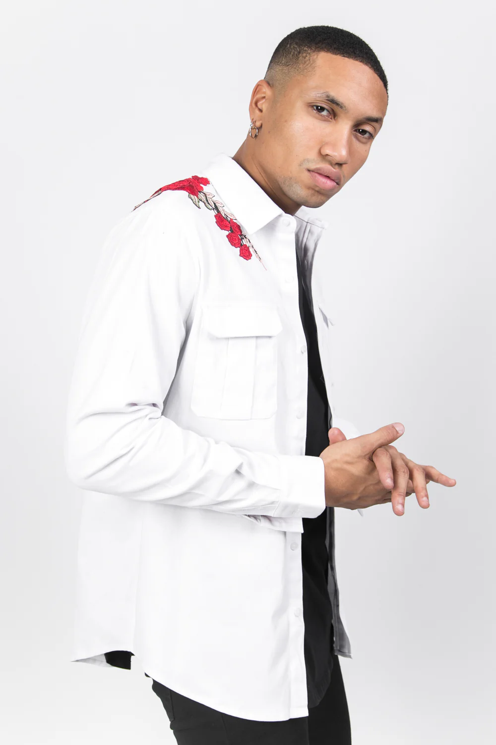 Chemise broderie roses blanc - Image 5