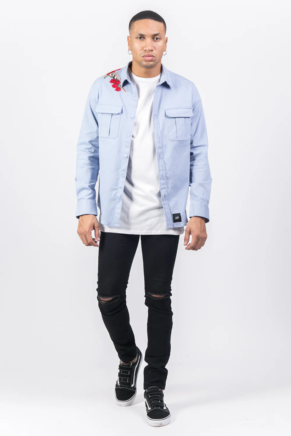 Chemise broderie roses bleu - Image 2