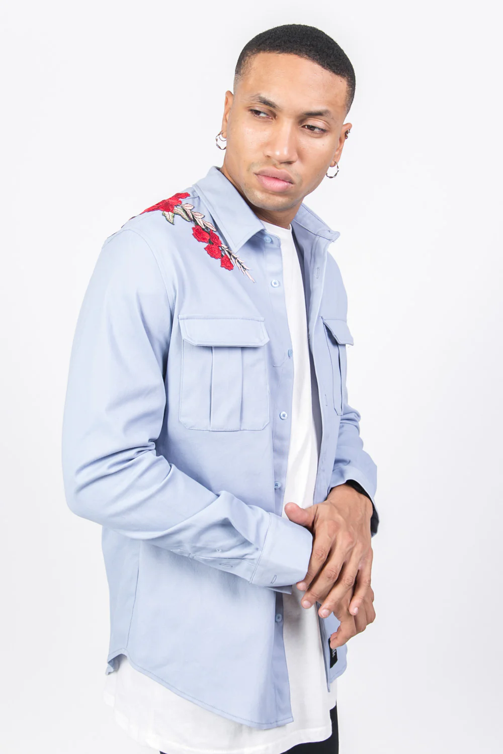 Chemise broderie roses bleu - Image 5