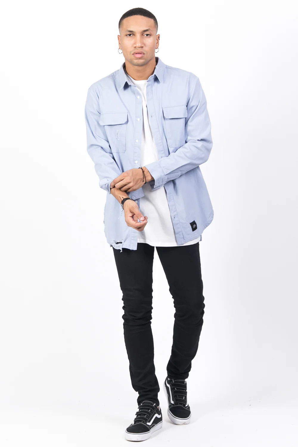 Chemise déchirée poches cargo bleu - Image 4