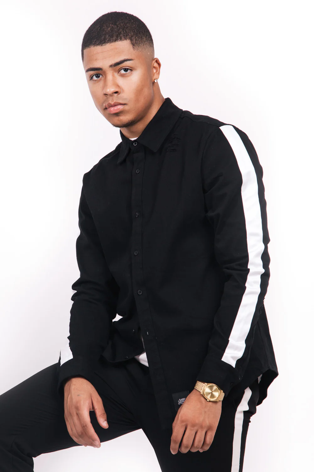 Chemise destroy bandes noir blanc - Image 2