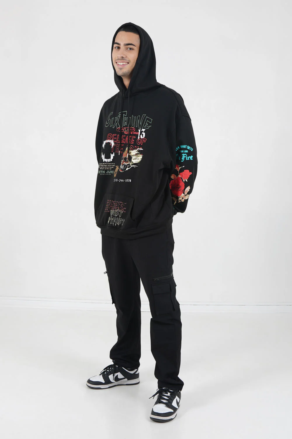 Sweat capuche customisé Noir - Image 2