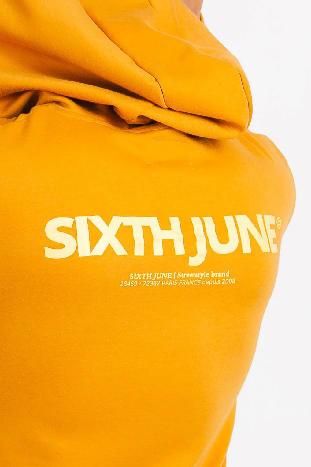 Sweat à capuche logo cordons jaune moutarde - Image 3