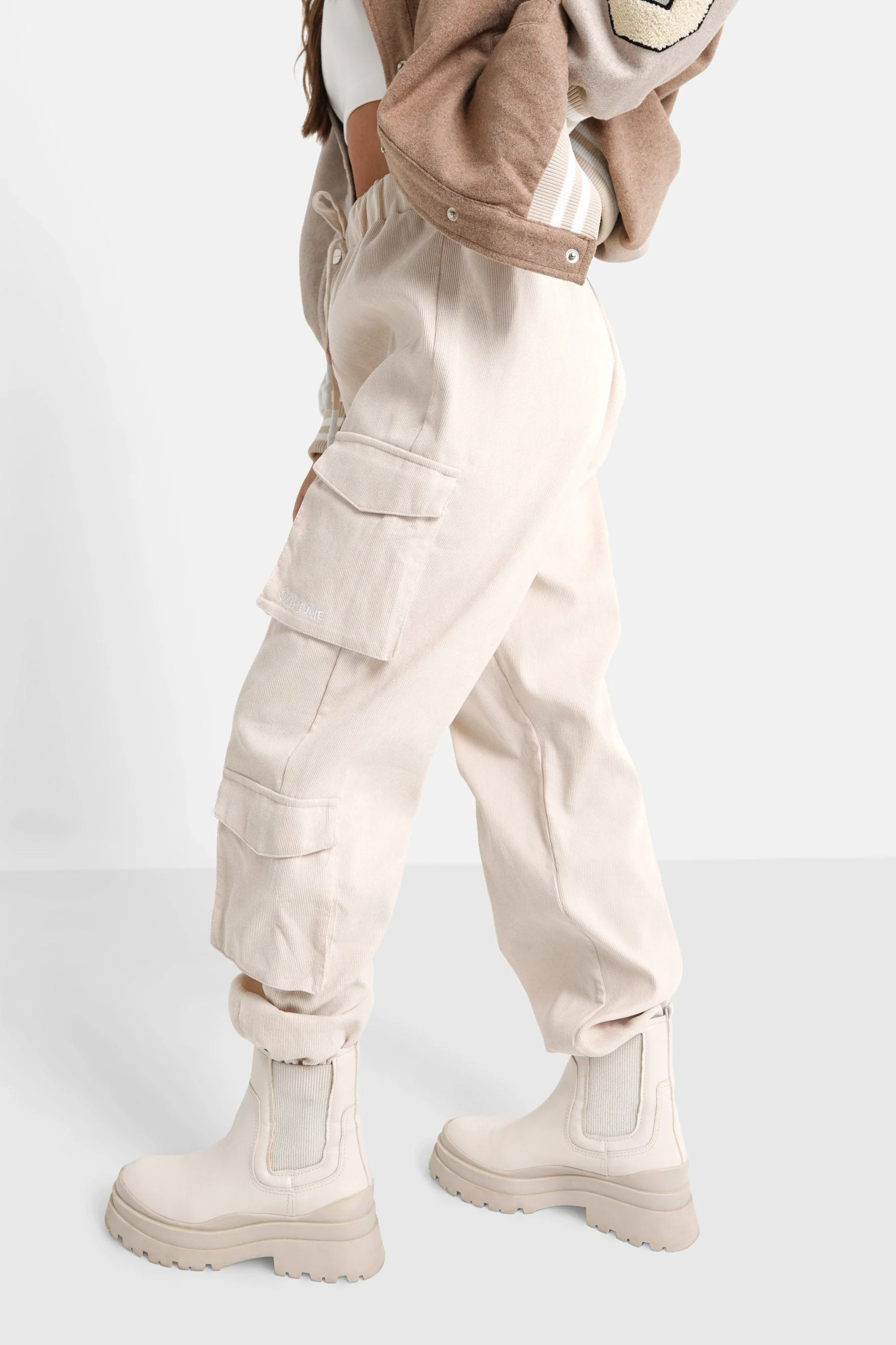 Pantalon cargo côtelé Beige - Image 4