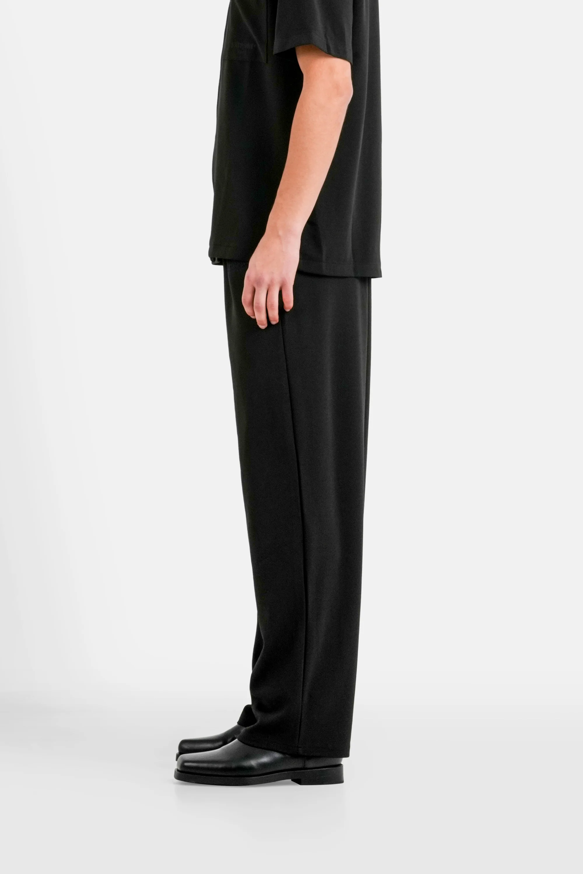 TEXTURED summer pant - Image 4