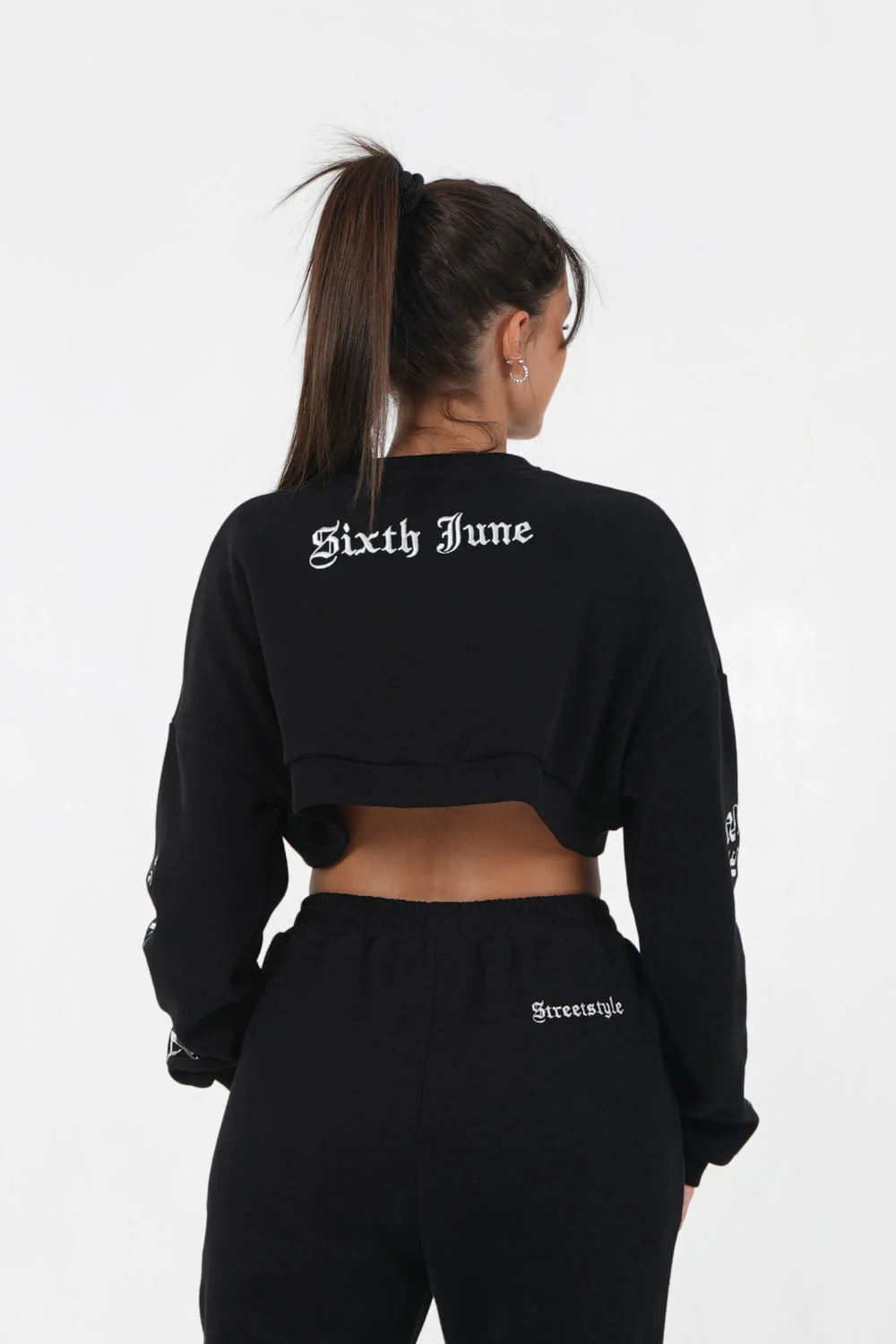Sweatshirt court CREW gothique Noir - Image 5