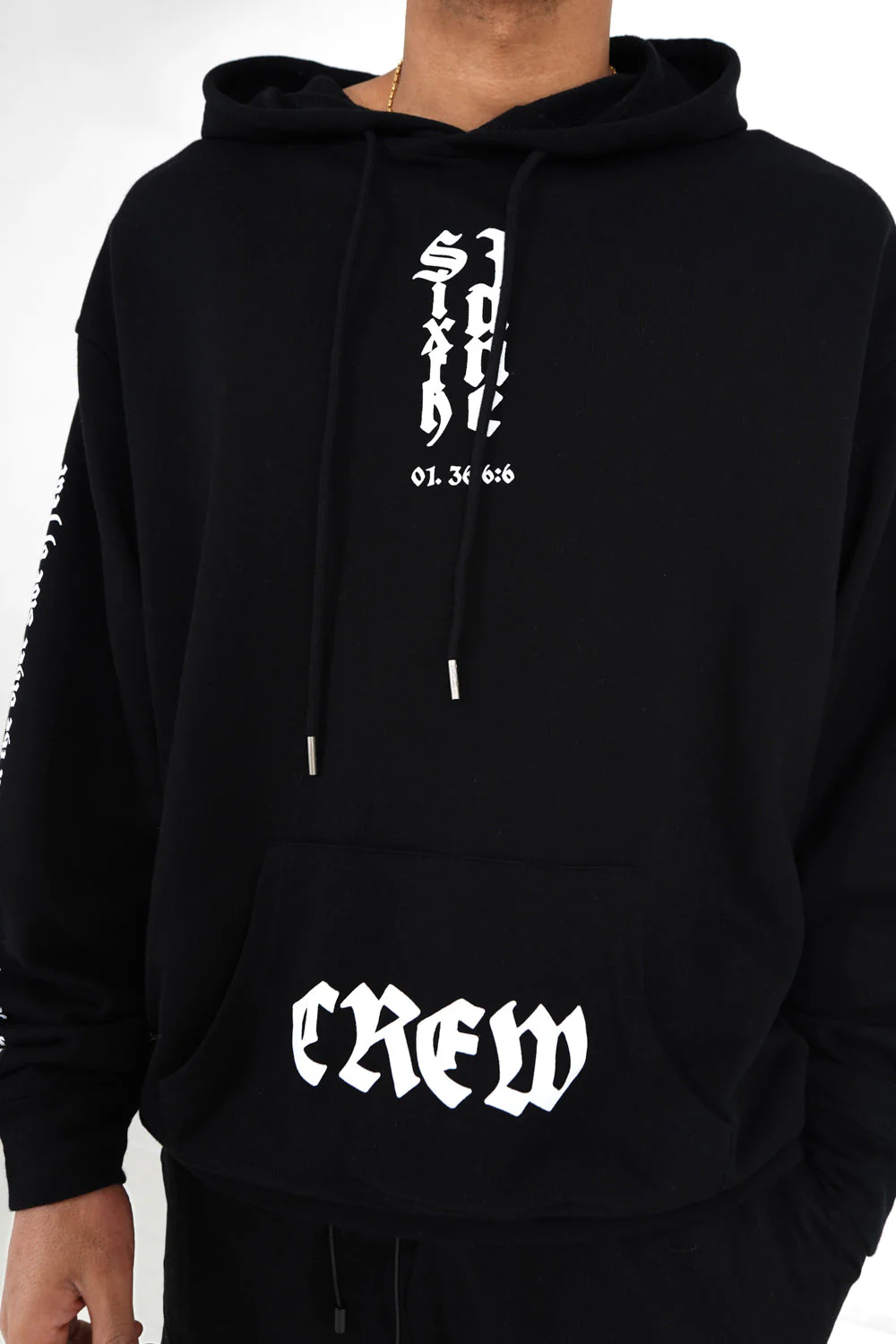 Sweatshirt capuche imprimé gotique Noir - Image 3