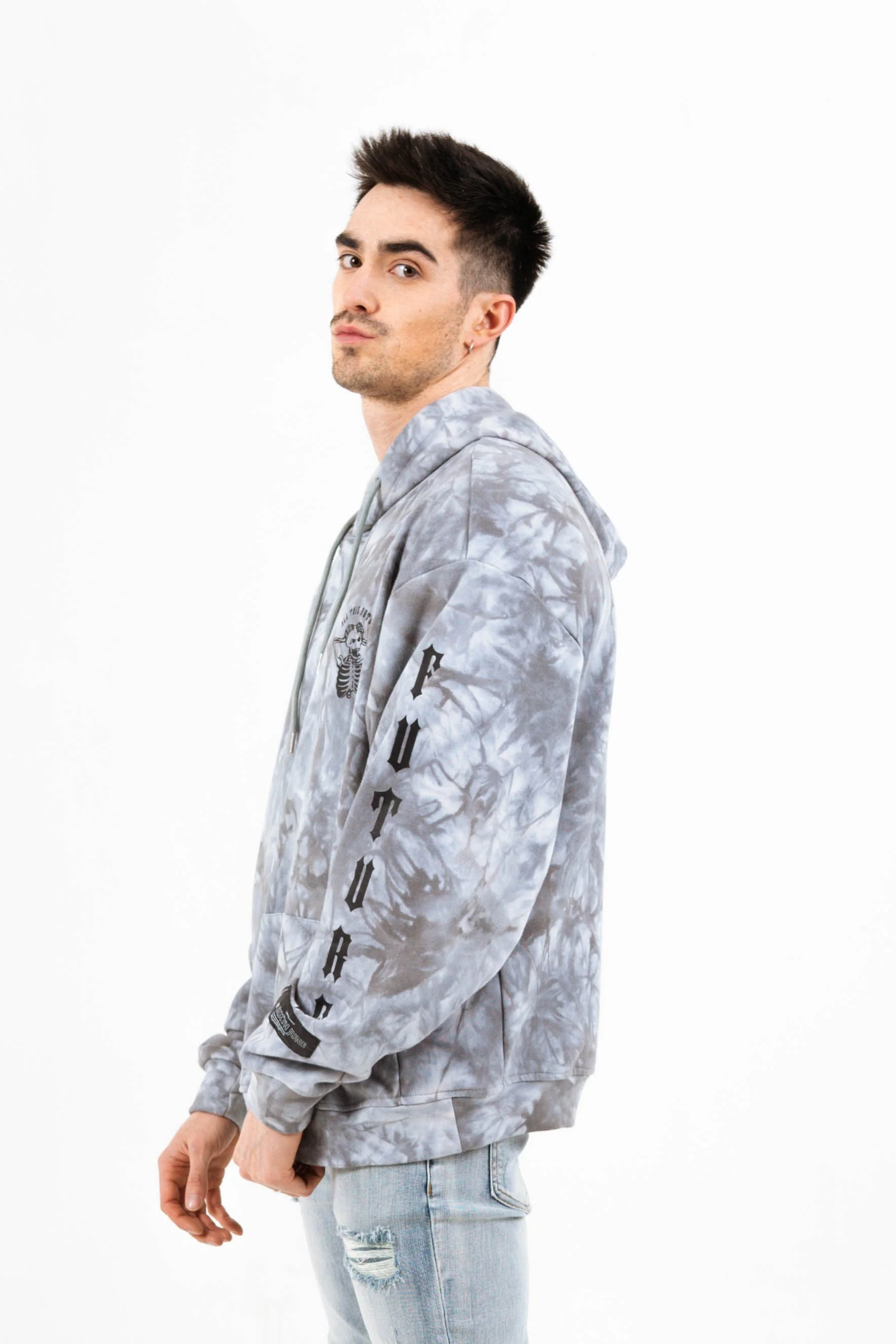 Sweat capuche global perspective tie dye gris foncé - Image 4