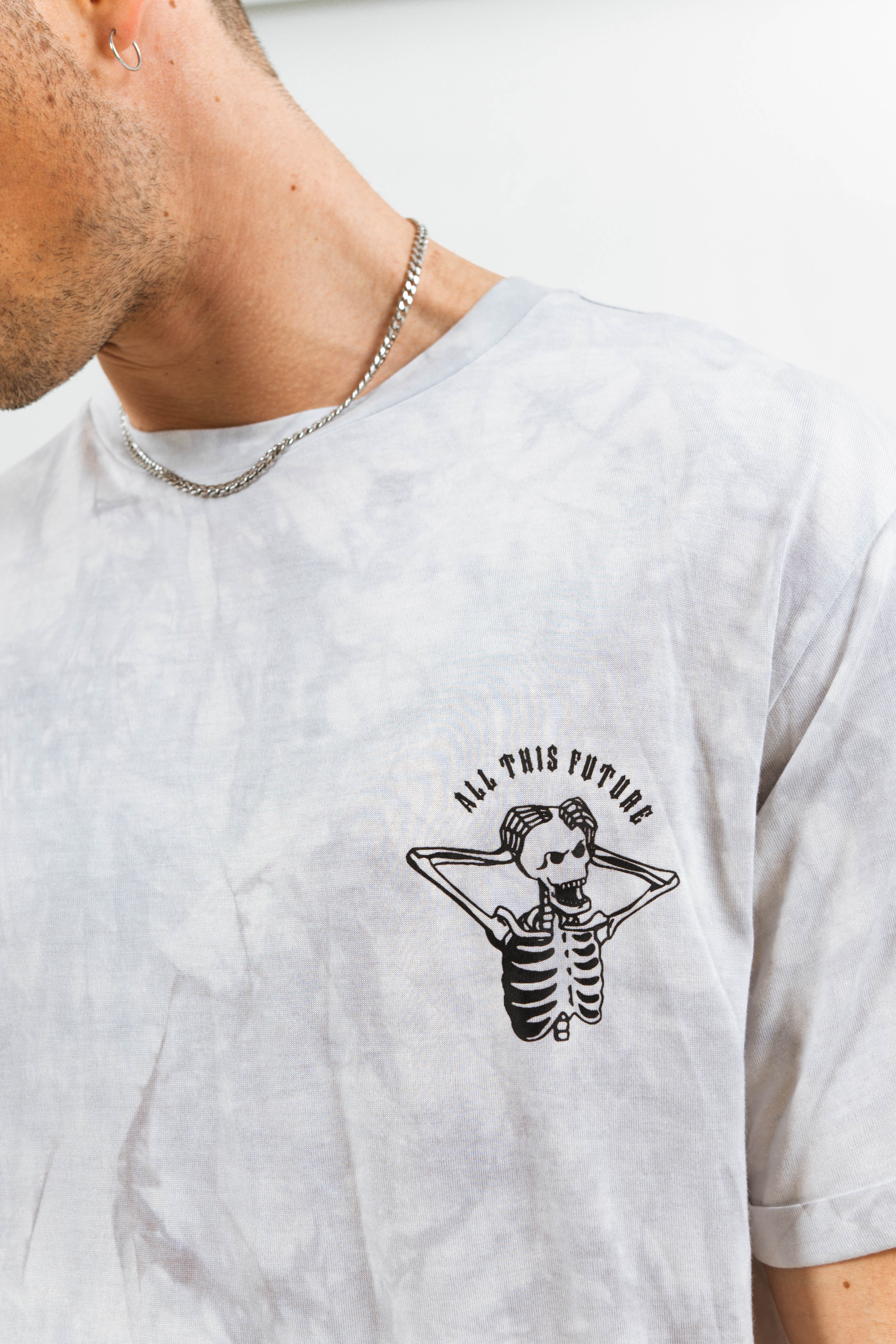 T-shirt global perspective tie dye gris clair - Image 4