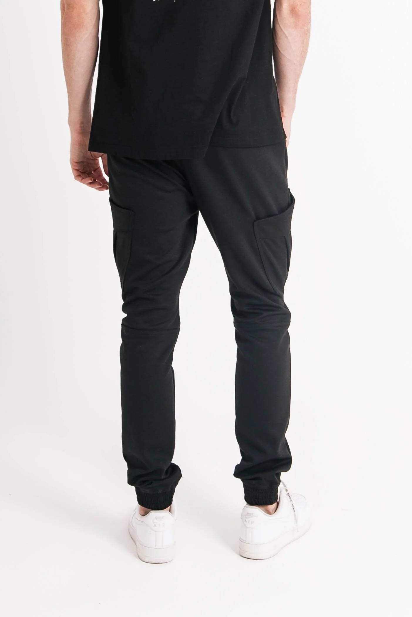Pantalon cargo biker noir - Image 4