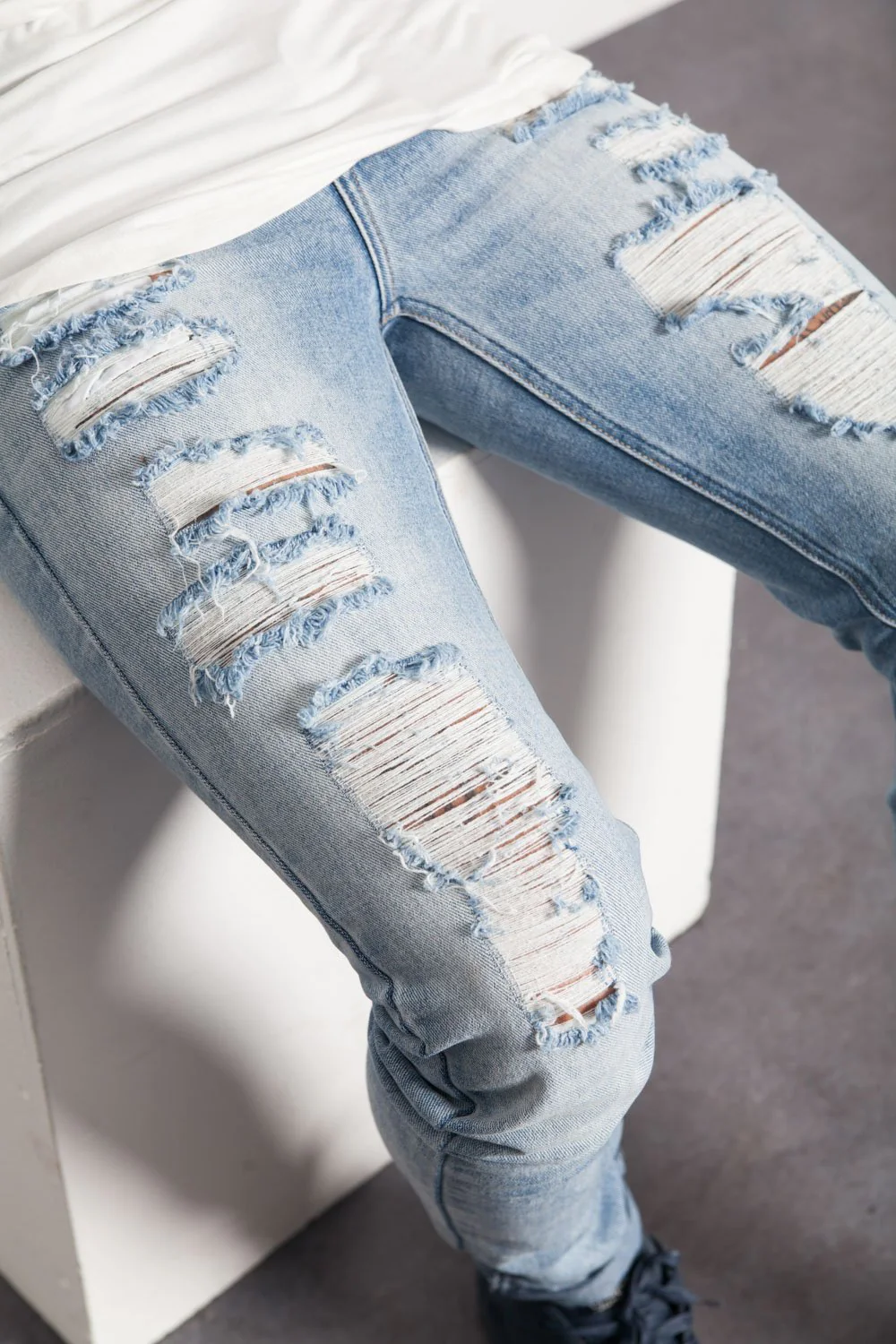 Denim destroyed effect Sixth June blue M2473HDE - Image 3