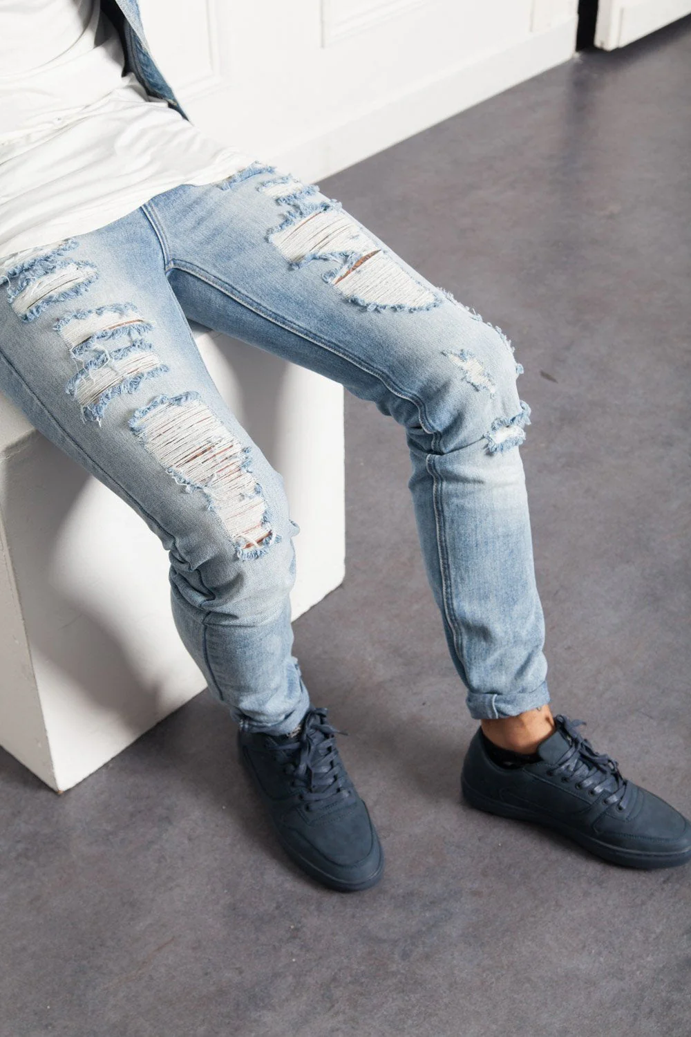 Denim destroyed effect Sixth June blue M2473HDE - Image 4