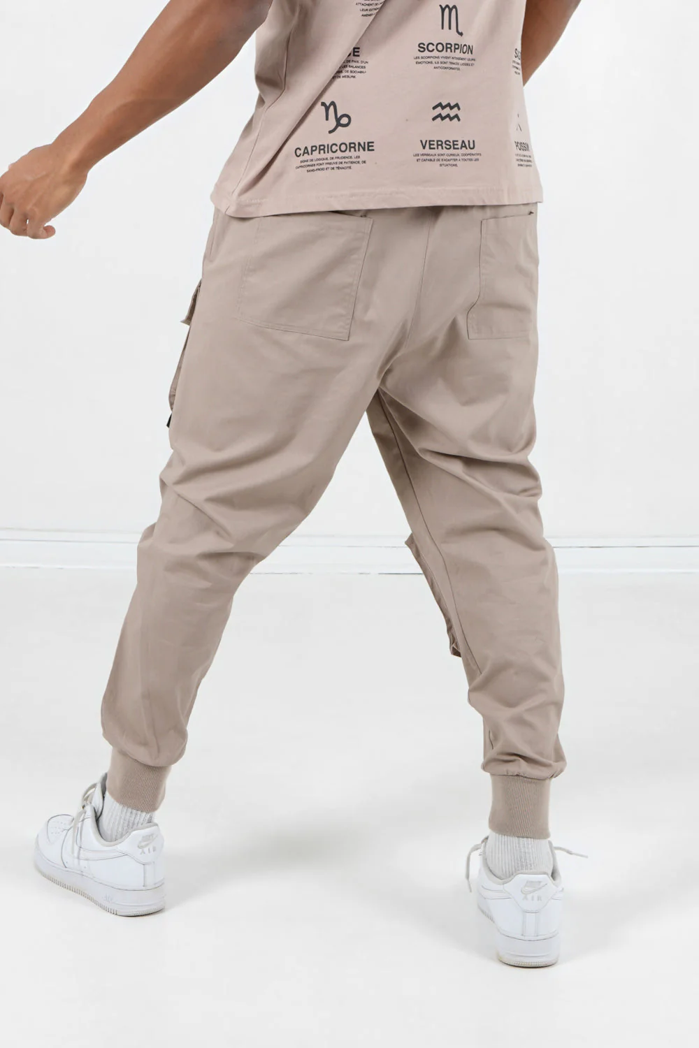 Cargo boucles poches logo Beige foncé - Image 5