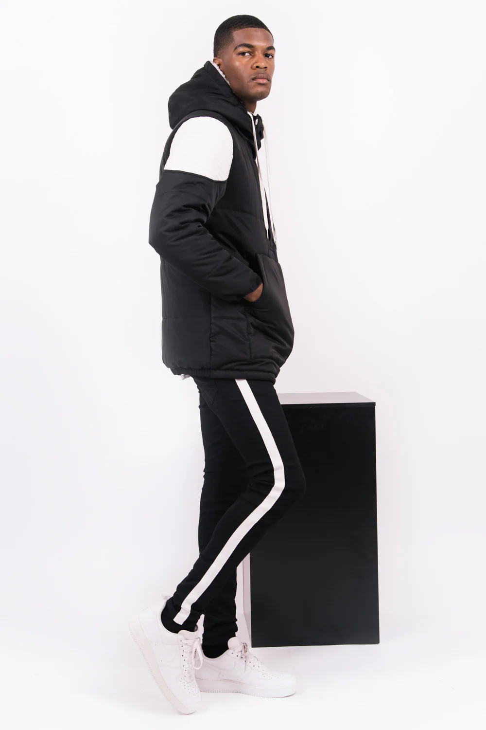 Doudoune biker demi zip noir blanc - Image 4