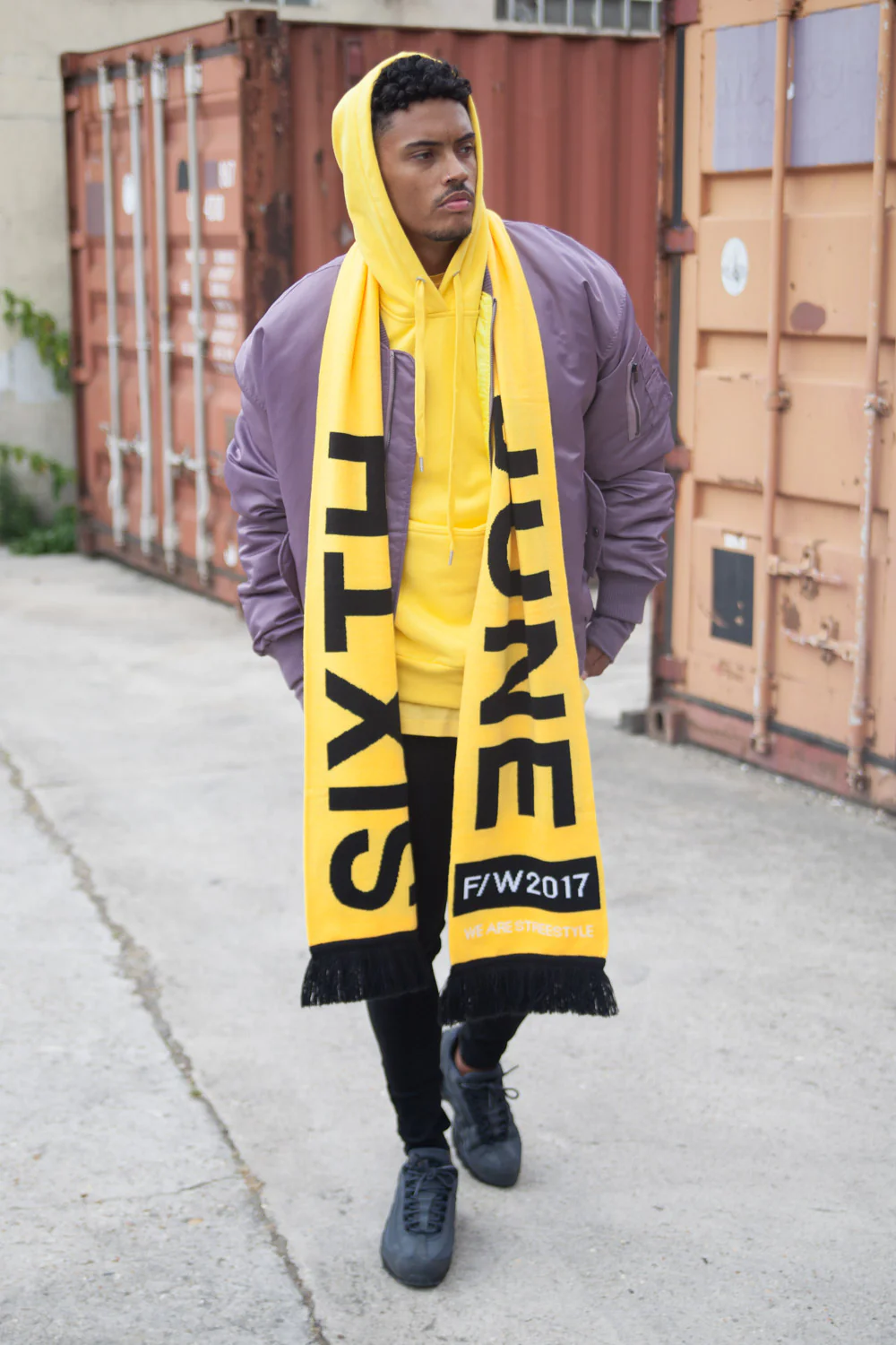 Echarpe oversize Fall Winter 2017 jaune - Image 2