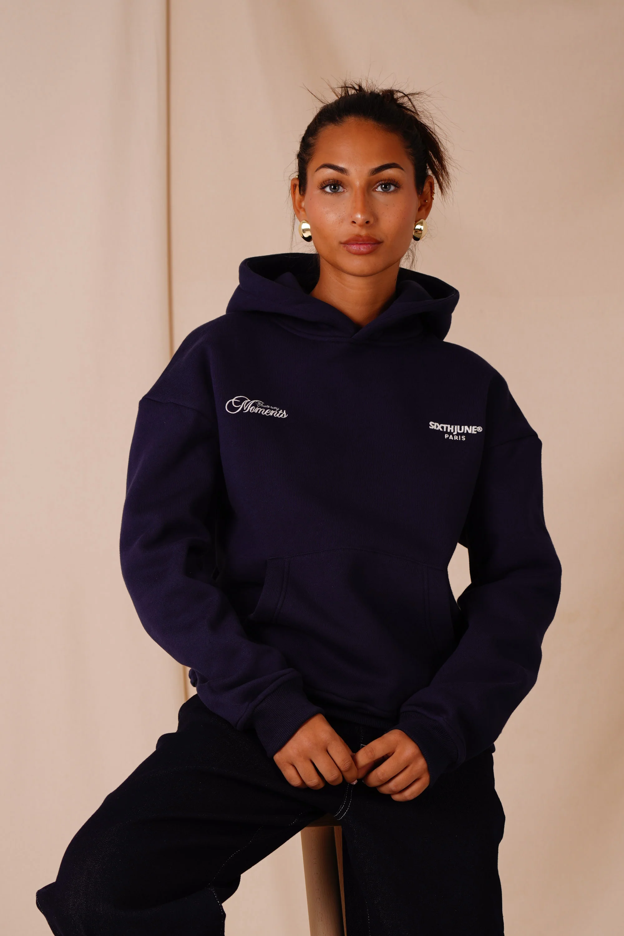 ELEVATE embroidery hoodie - Image 5
