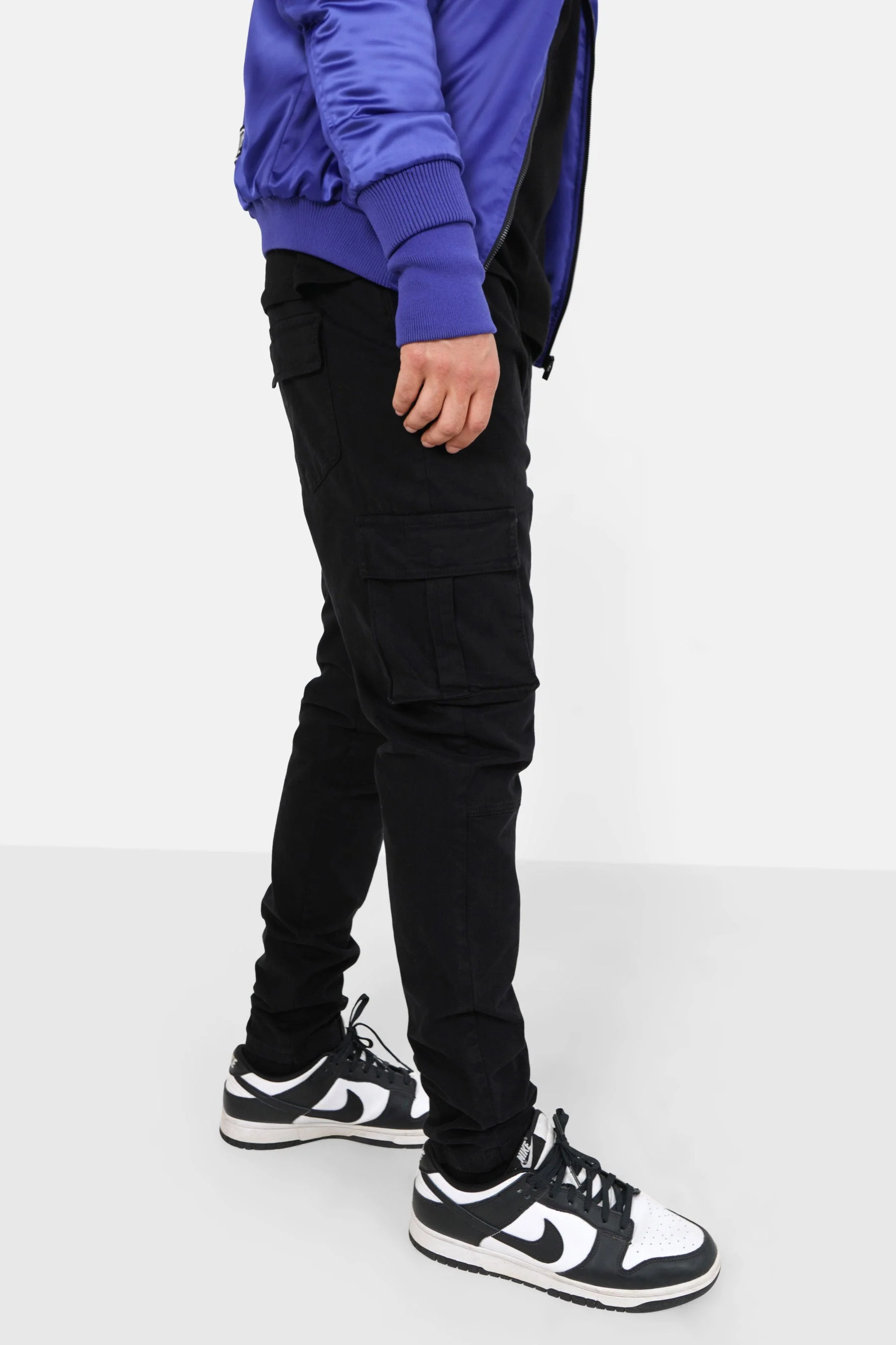 Pantalon cargo ajusté épais Noir - Image 4