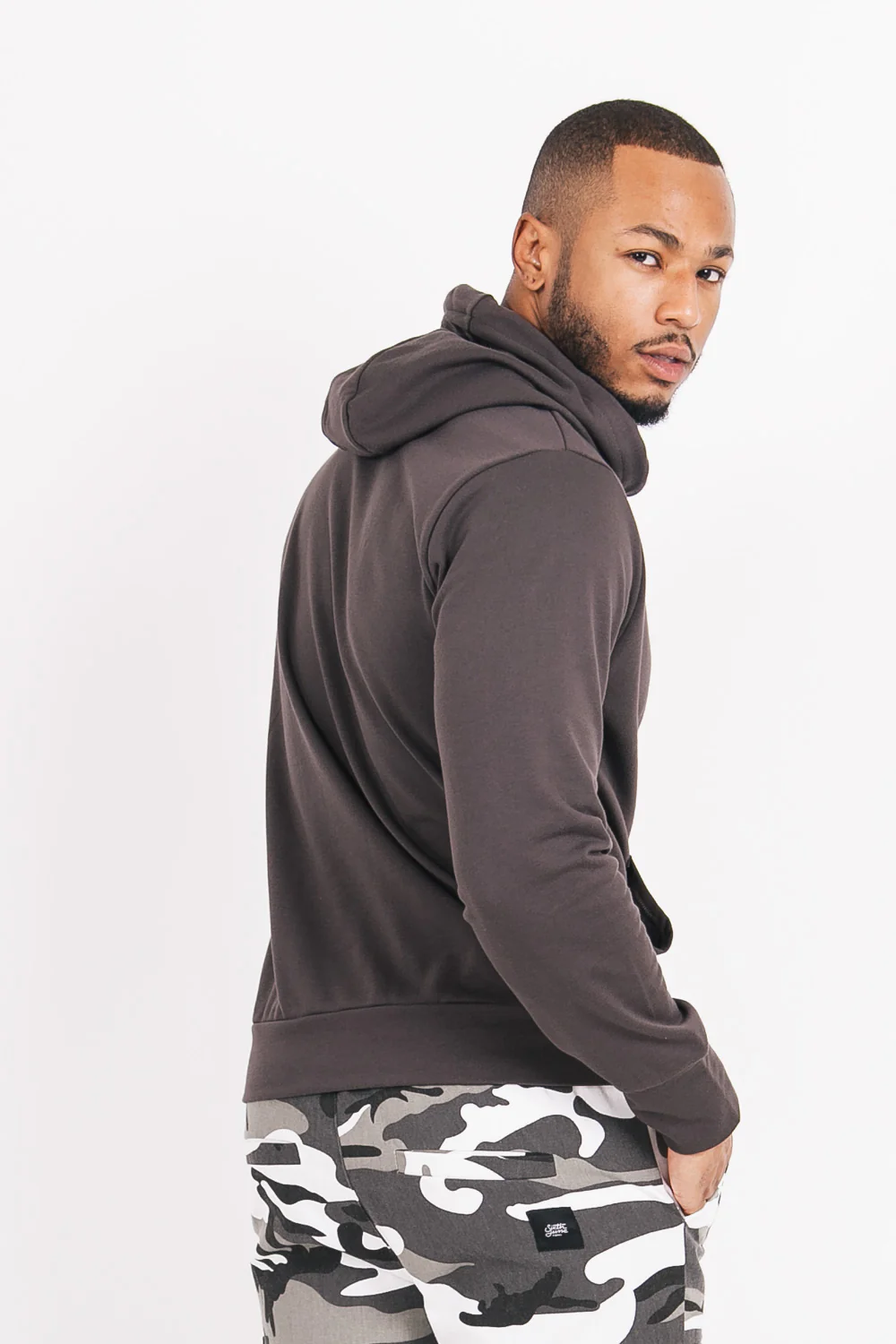 Sweat à capuche basique logo gris foncé - Image 4