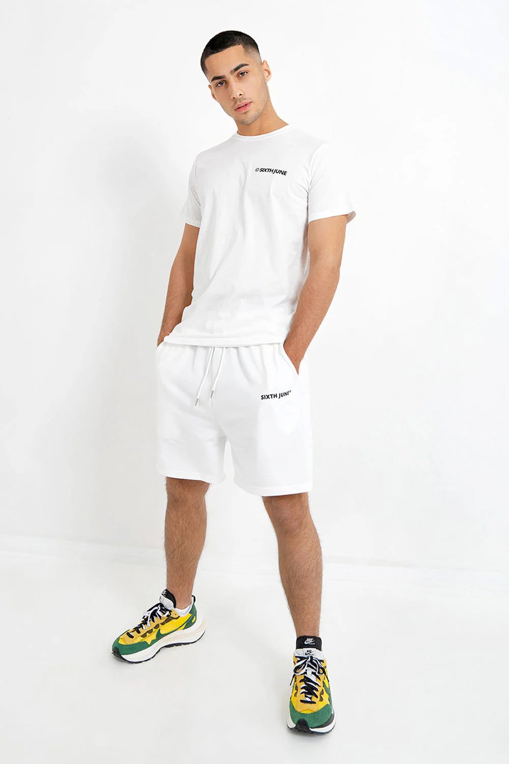Short essential logo Blanc - Image 2