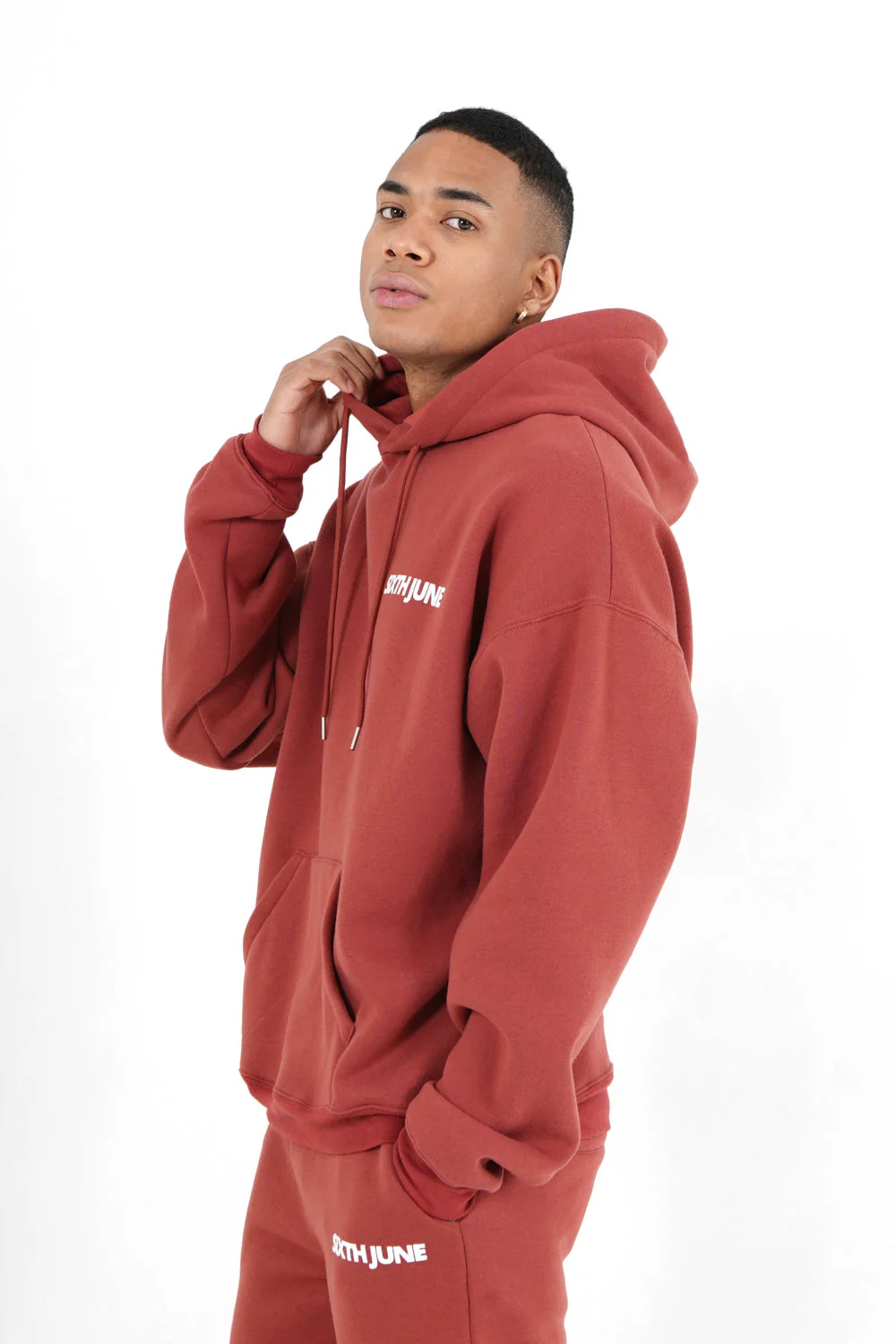 Sweat capuche oversize logo décalé Rouge foncé - Image 4