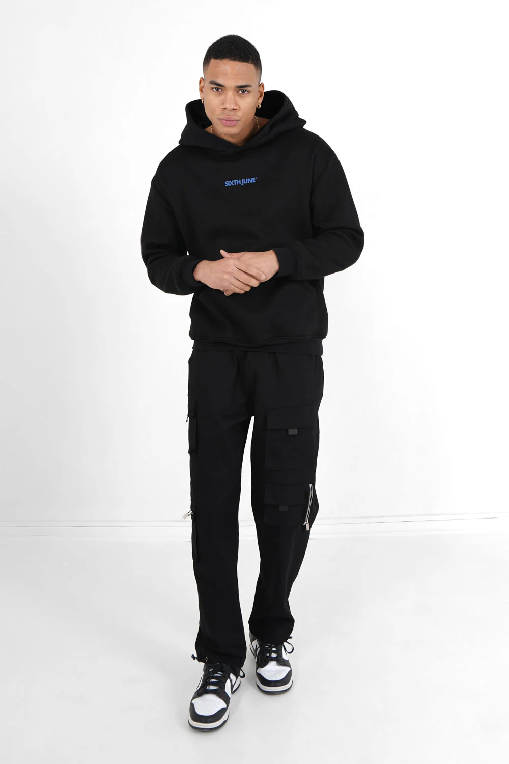 Sweatshirt capuche regard imprimé Noir - Image 2