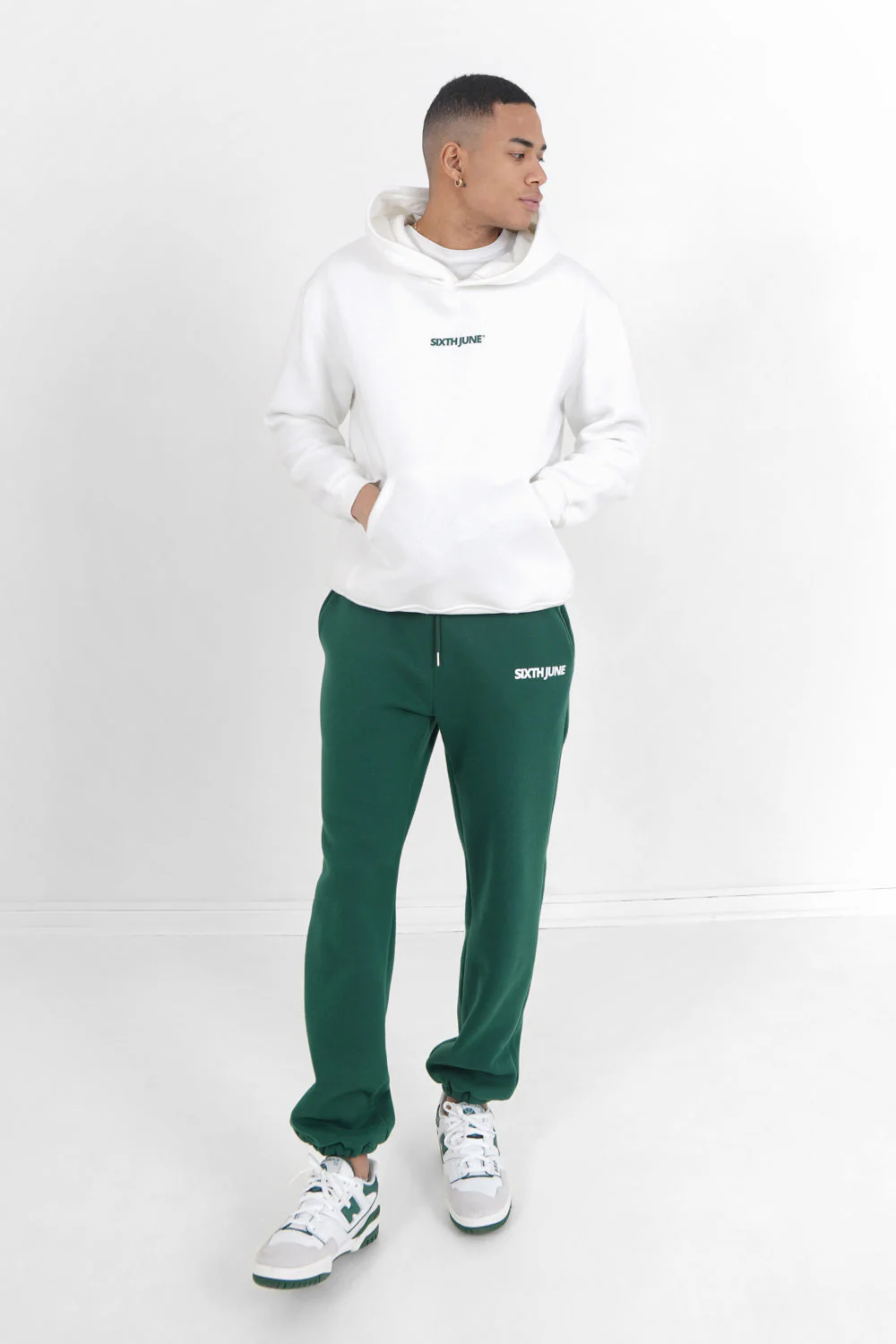 Sweatshirt capuche regard imprimé Blanc - Image 2