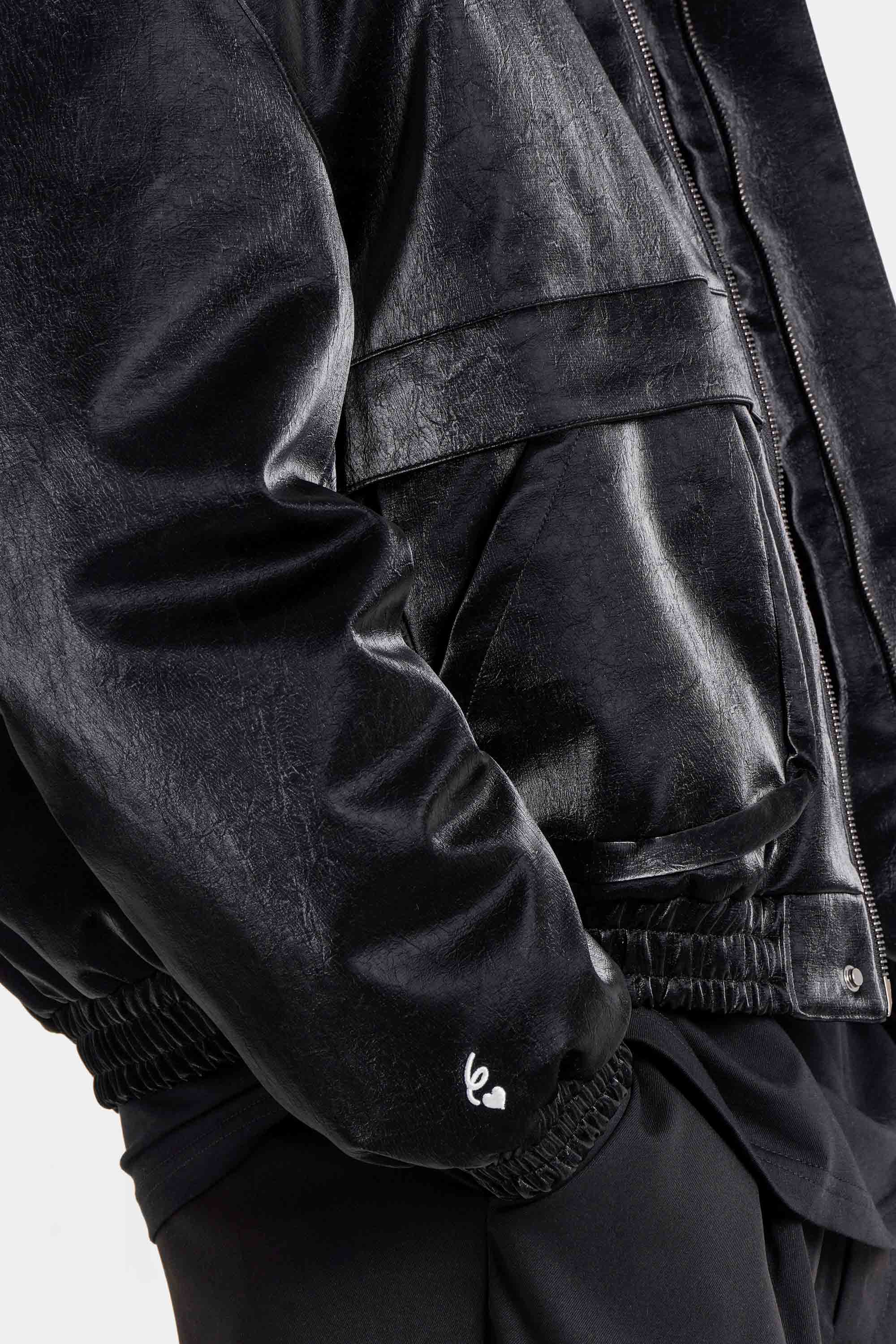 VEGAN leather boxy Jacket - Image 3