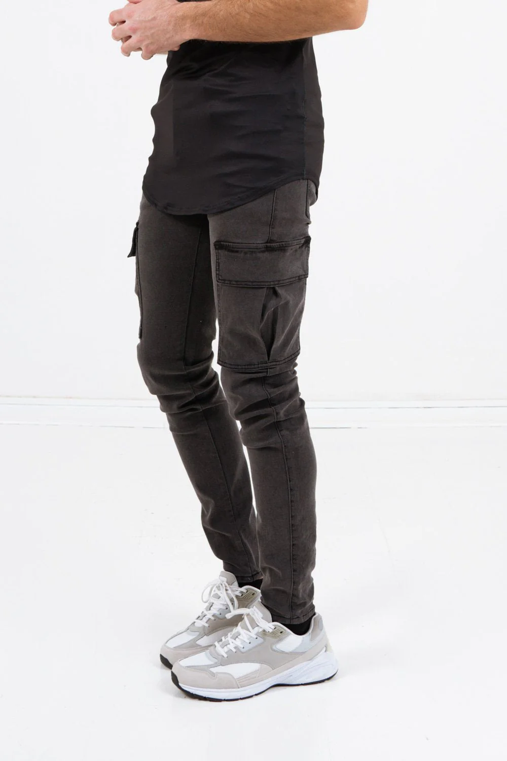 Jean cargo souple skinny Gris foncé - Image 4
