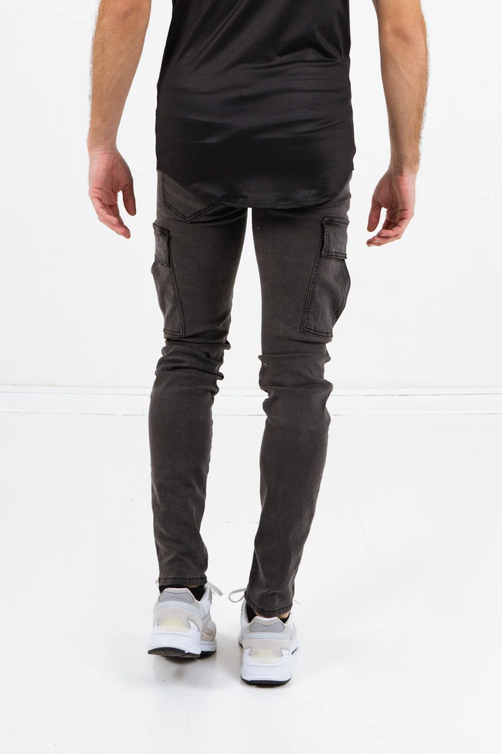 Jean cargo souple skinny Gris foncé - Image 5